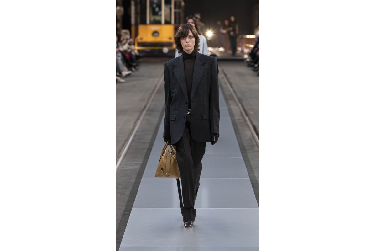 Tod's Presents Its New Women’s Fall-Winter 2024/25 Collection: Tod's In Motion