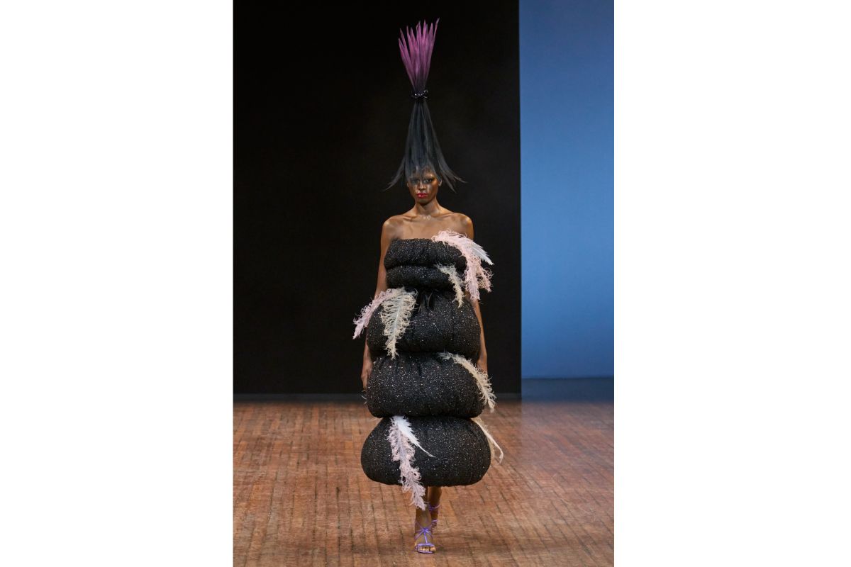 Viktor&Rolf Present Their New Haute Couture Autumn Winter 2025 Collection: Angry Birds