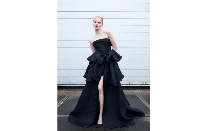 Viktor&Rolf RTW Spring Summer 2026: Haute Couture Reimagined For Everyday Luxury