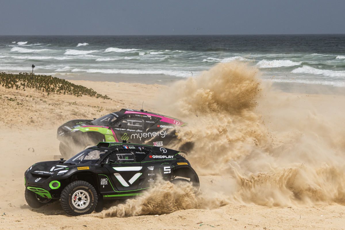 Zenith Keeps Extreme E Race On Time In Dakar At Ocean X Prix