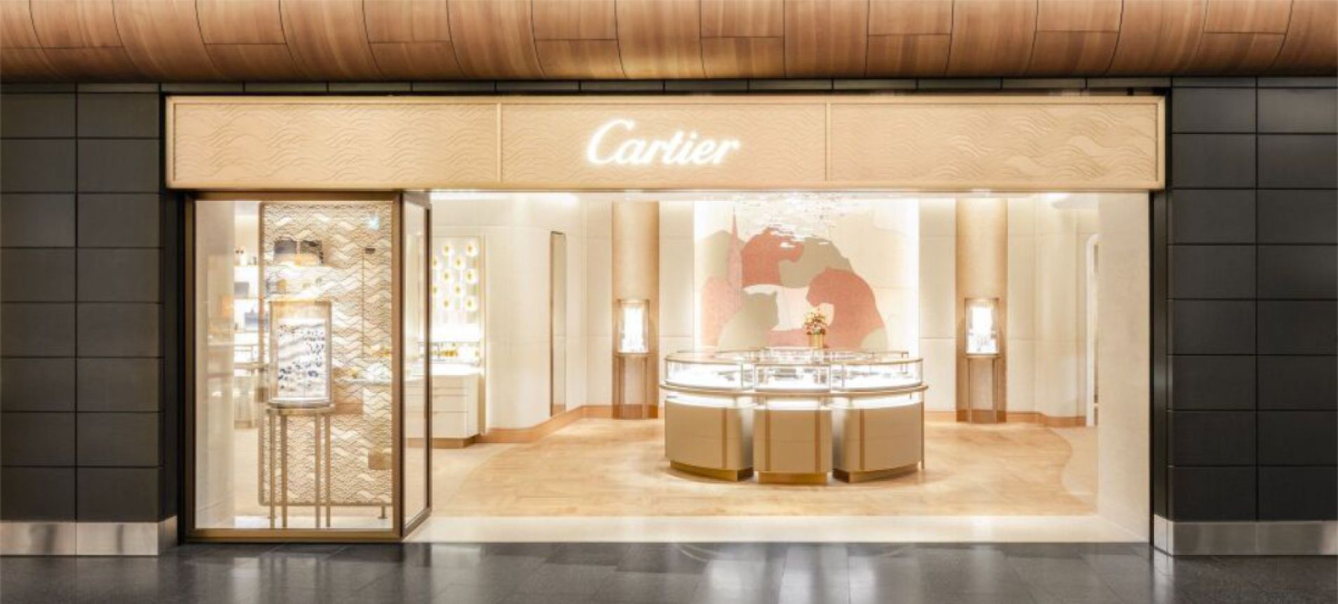 Cartier Debuts First Airport Boutique In Switzerland At Zurich Airport