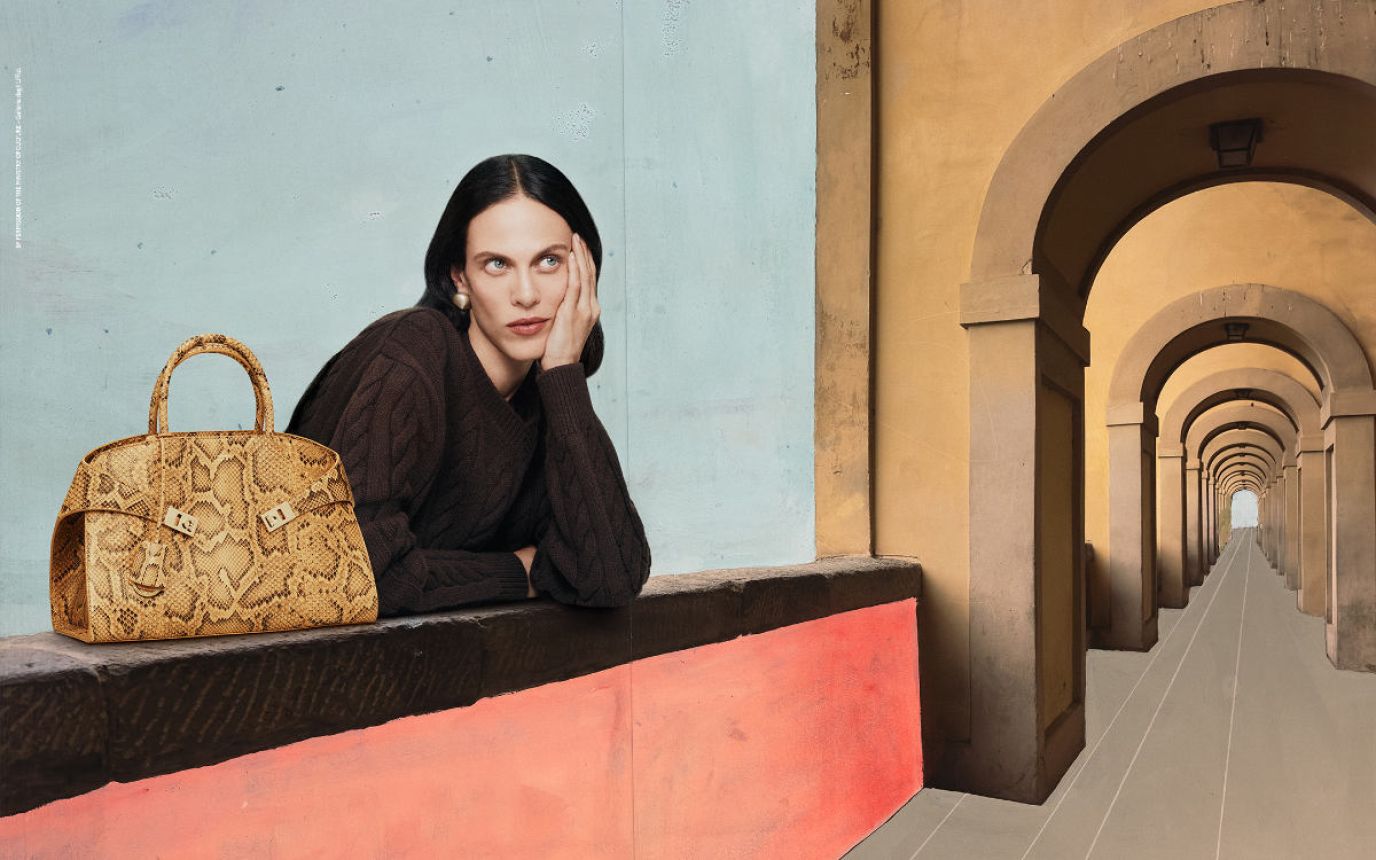 Ferragamo Introduces Its New 2023 Holiday Campaign: A Florence Play