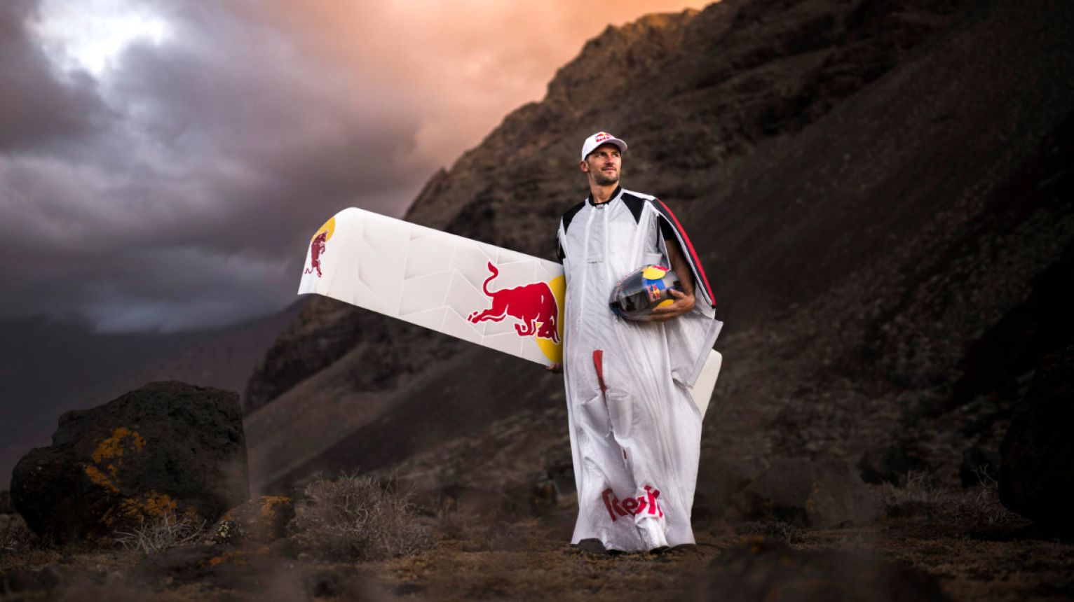 Wingsuit Foil – Soaring: Prada Linea Rossa Pushes Limits With Red Bull Athlete Peter Salzmann