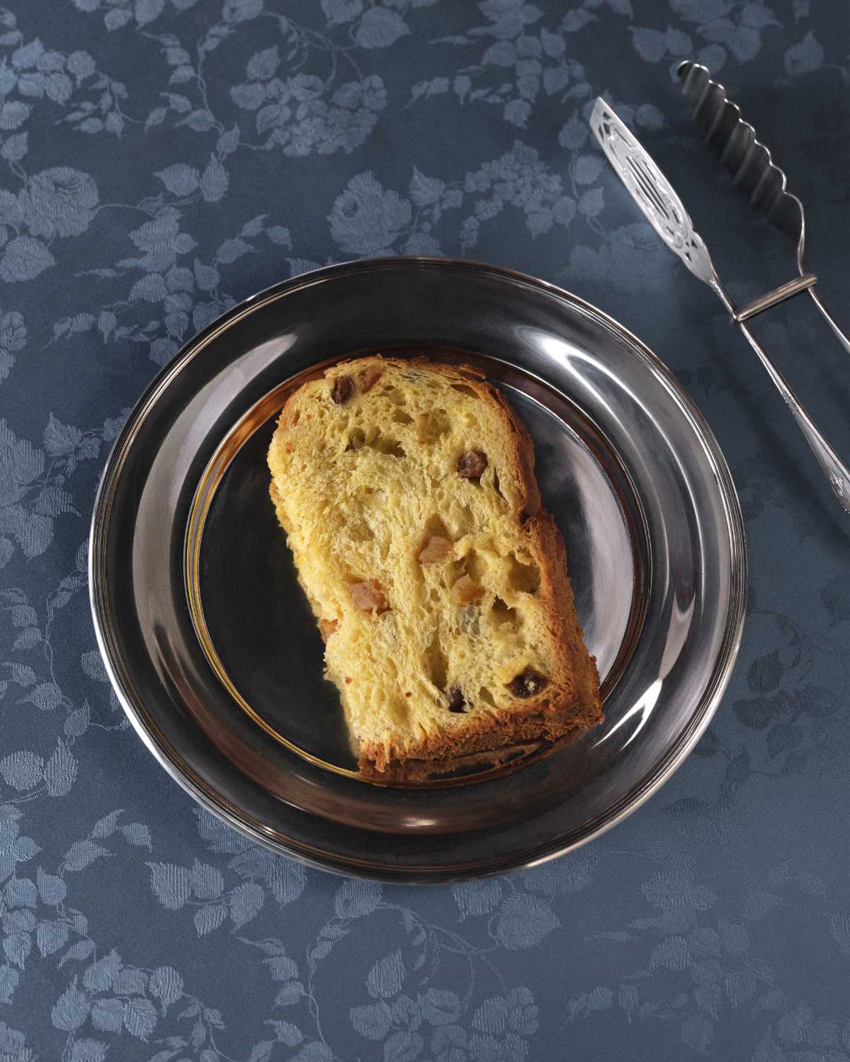 Gucci Osteria Unveils Exclusive Panettone Creations For The 2025 Holiday Season