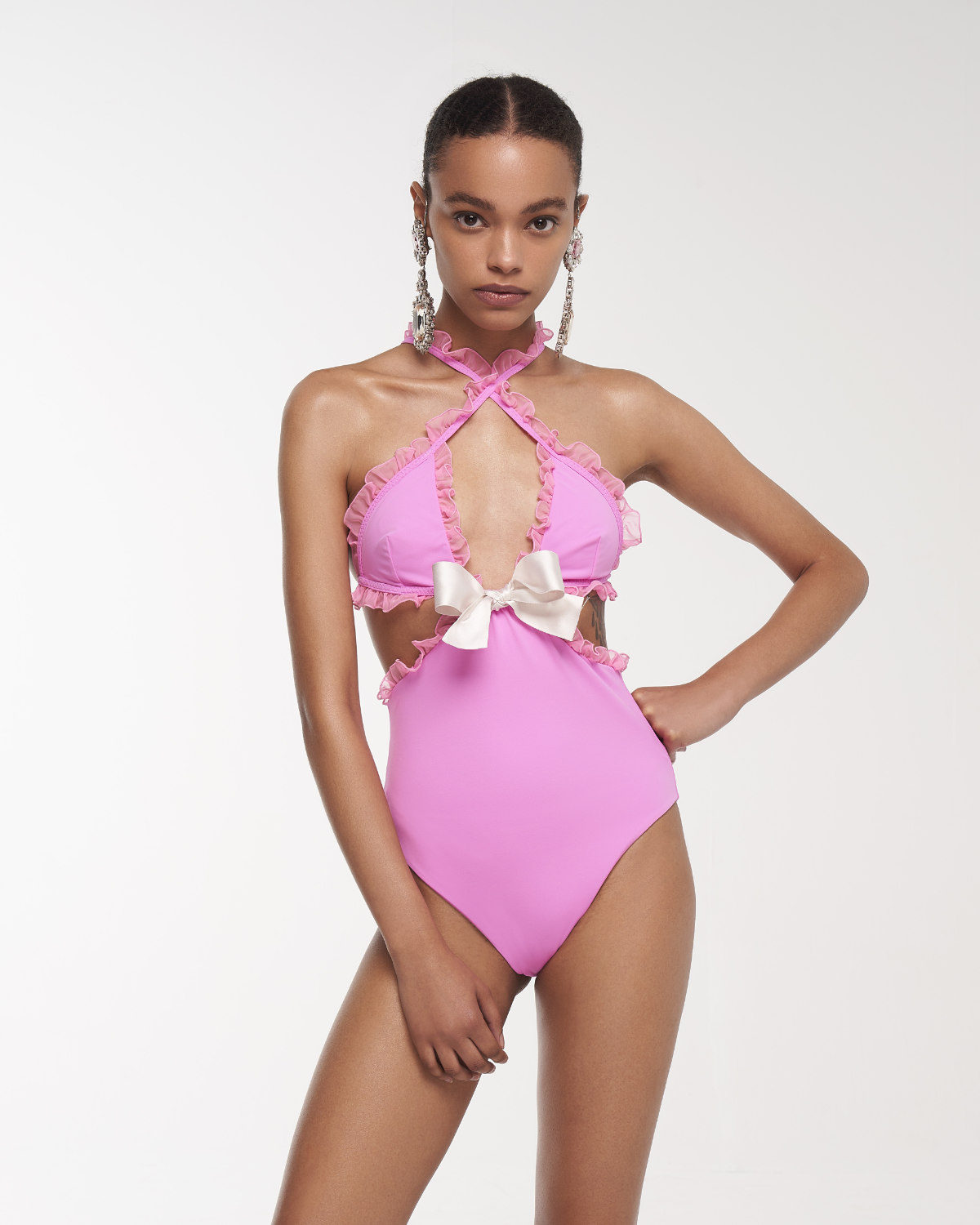 Giambattista Valli Presents Its New Beach Club Capsule Collection: The Valli Beach Club