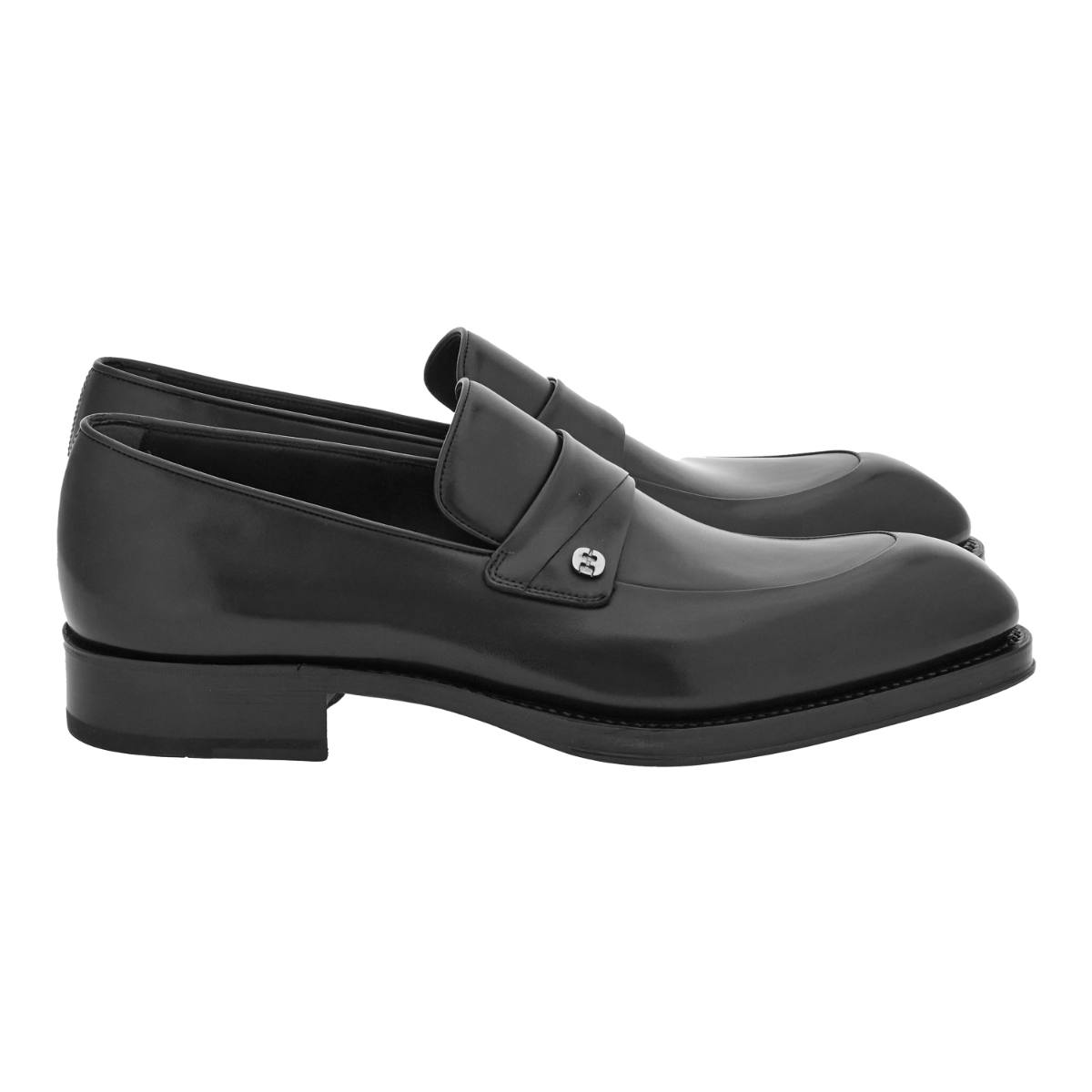 Tramezza: Ferragamo's Finest Representation Of Men's Footwear