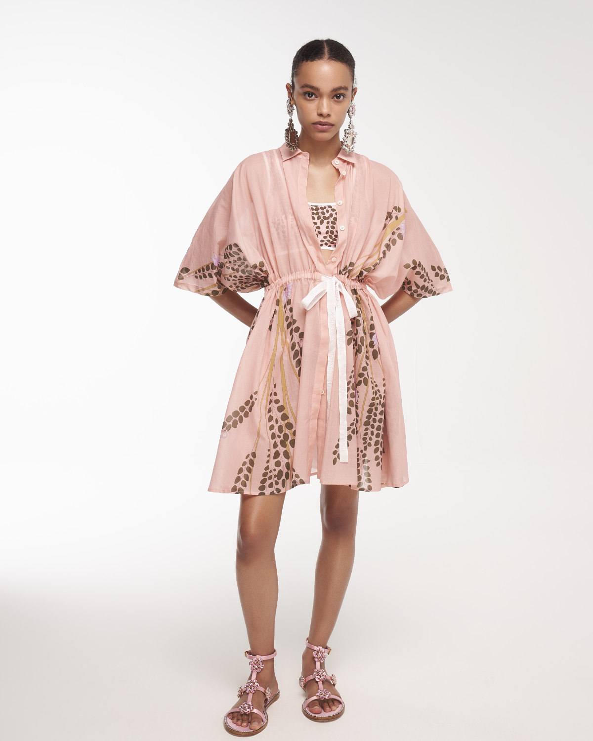 Giambattista Valli Presents Its New Beach Club Capsule Collection: The Valli Beach Club