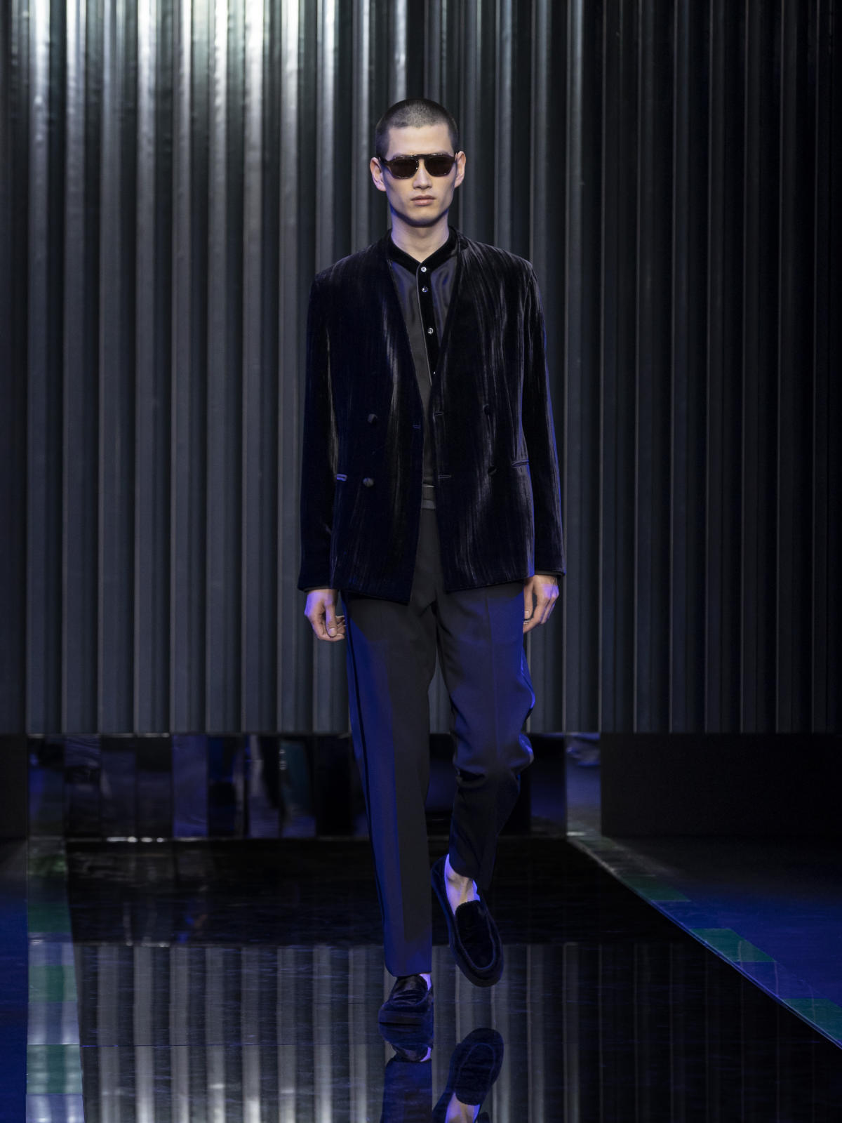 Giorgio Armani Presents Its New Men's And Women's Autumn/Winter 2022/23 Collection: Signs Of Light