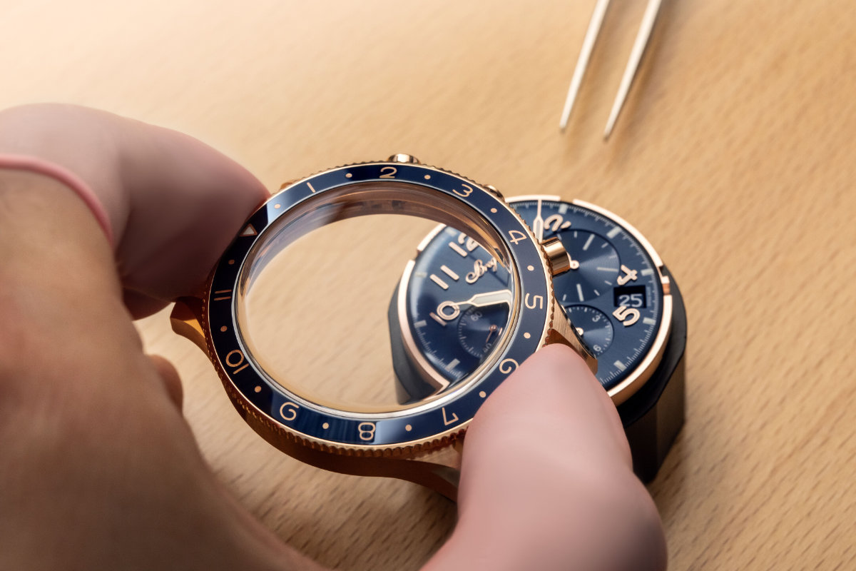 Breguet Presents Its New Type XX Chronograph 2067 - Gold In The Spotlight