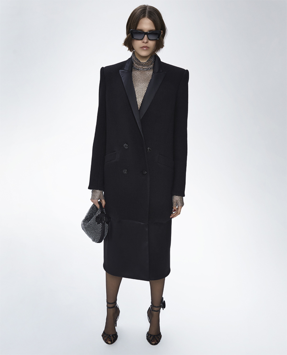 Genny Presents Its New Pre-fall 2023 Collection: Urban Tuxedo