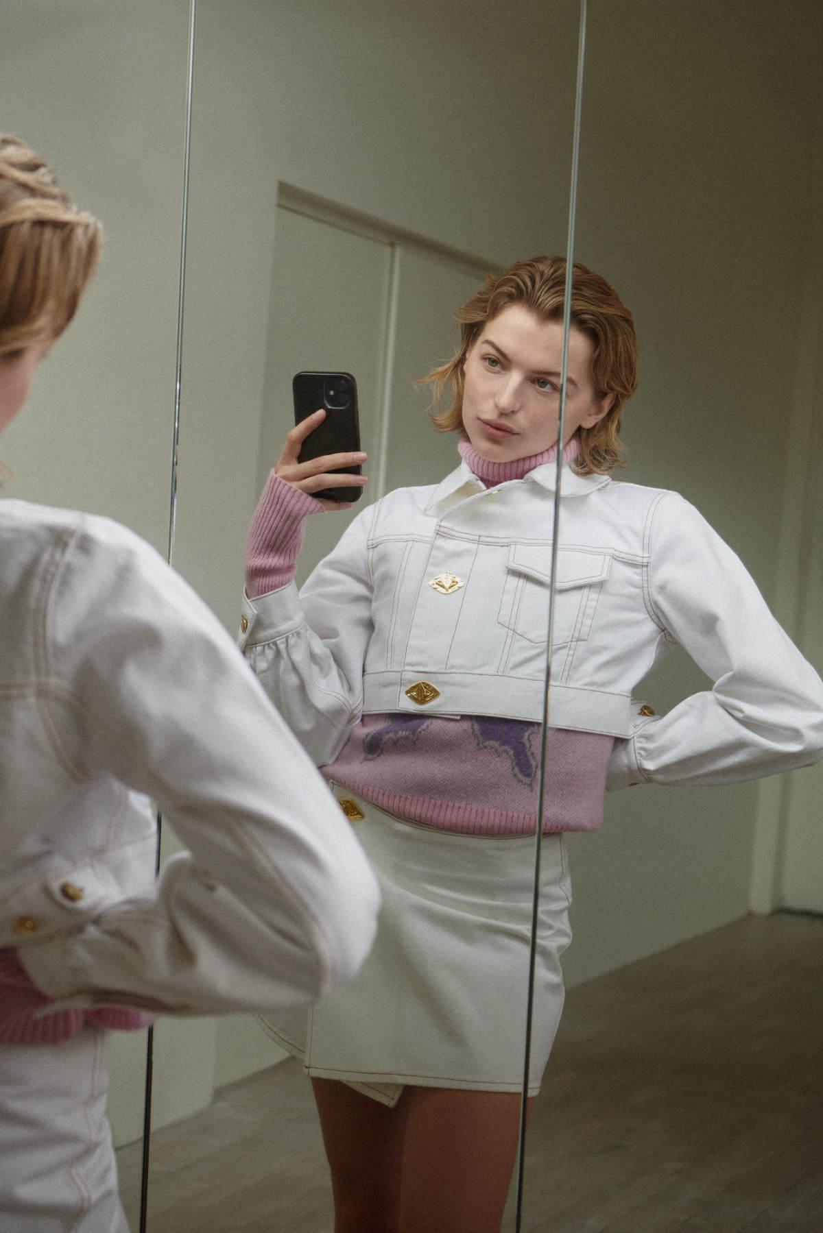 Ganni Presents Its New Pre-Spring 2023 Collection: “I’ll Be Your Mirror”