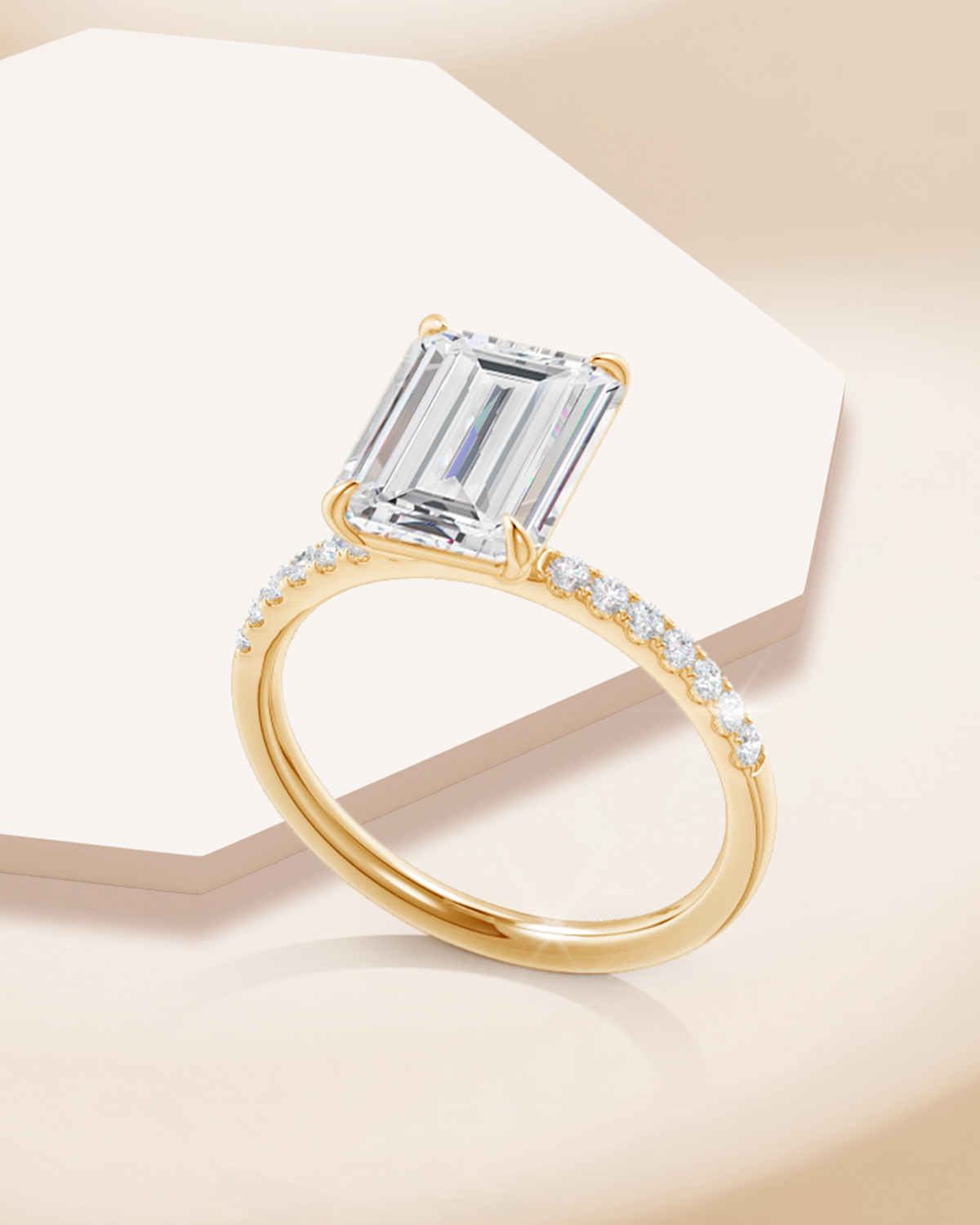 3 Reasons To Choose A Lab-Grown Diamond Ring For Your Christmas Proposal