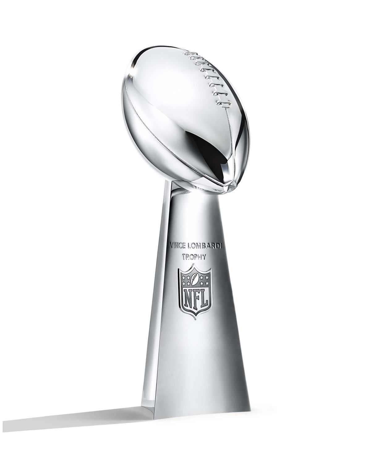 Take A Look At The Amazing Vince Lombardi Trophy