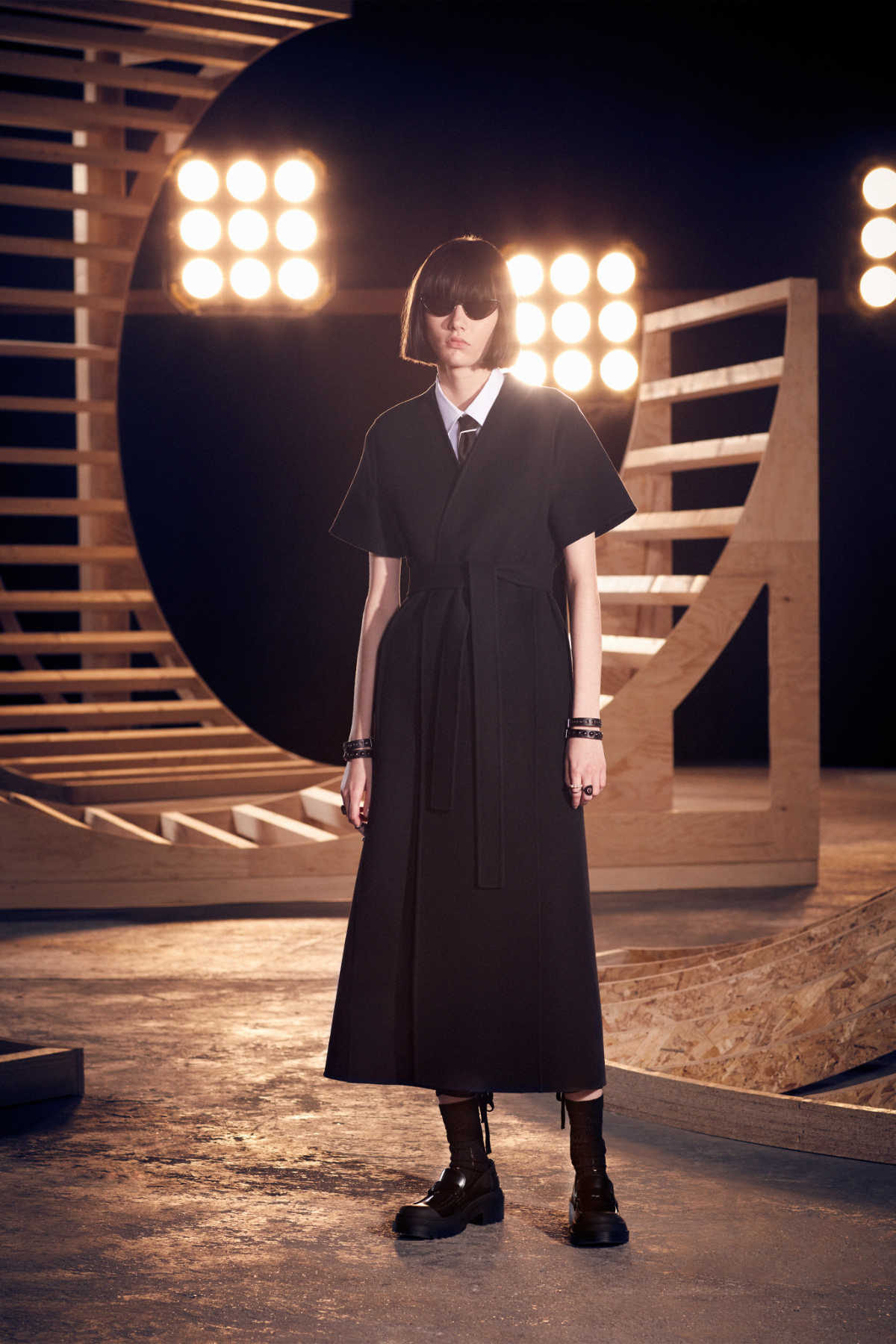 Dior Presents Its New Fall RTW 2022 Women's Collection