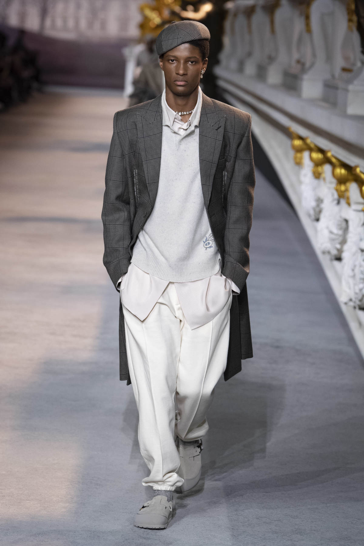 Dior Presents Its New Winter 2022-2023 Men’s Collection: La Conversation