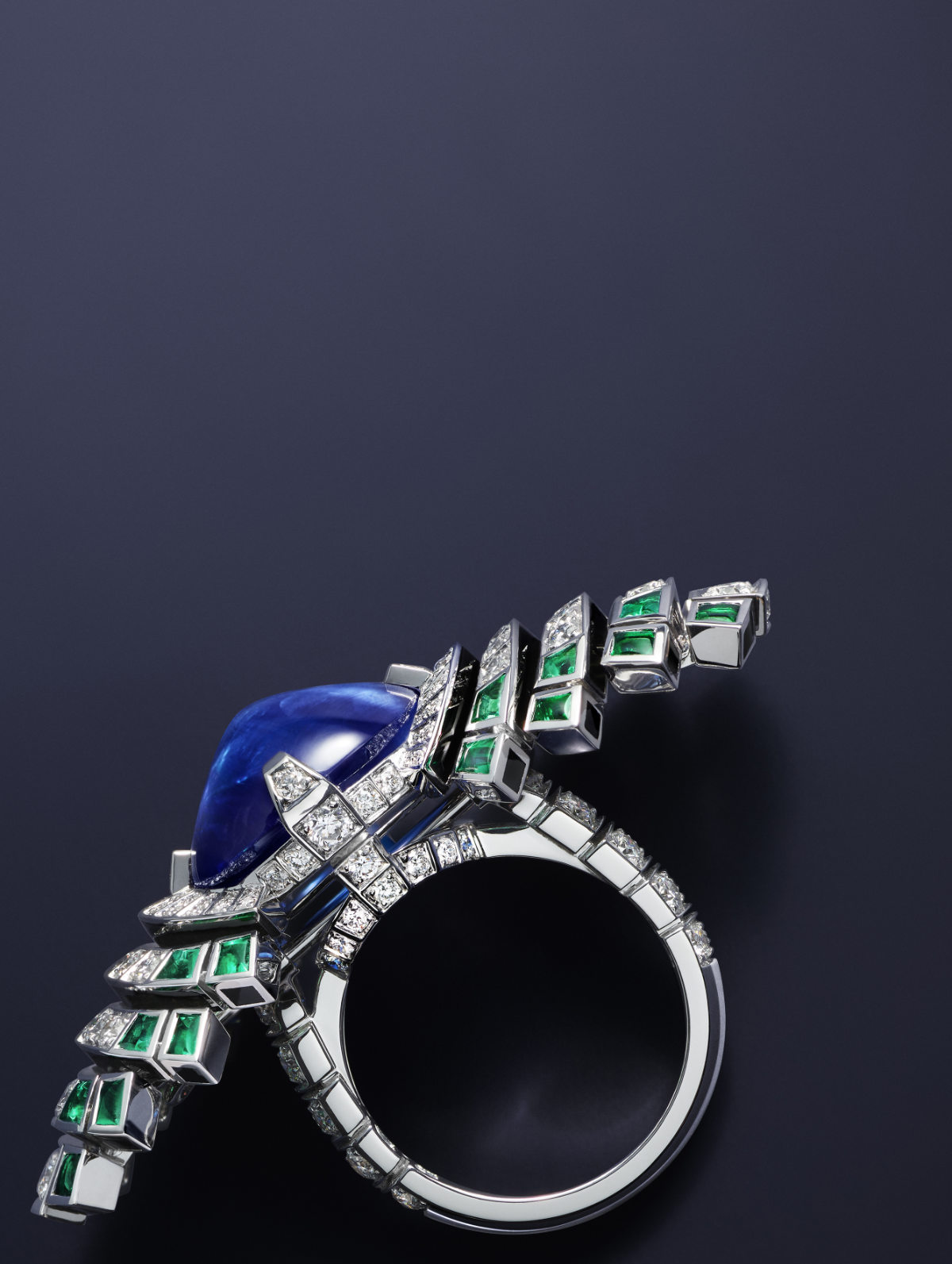 The rings in the Sixième Sens par Cartier High Jewellery collection