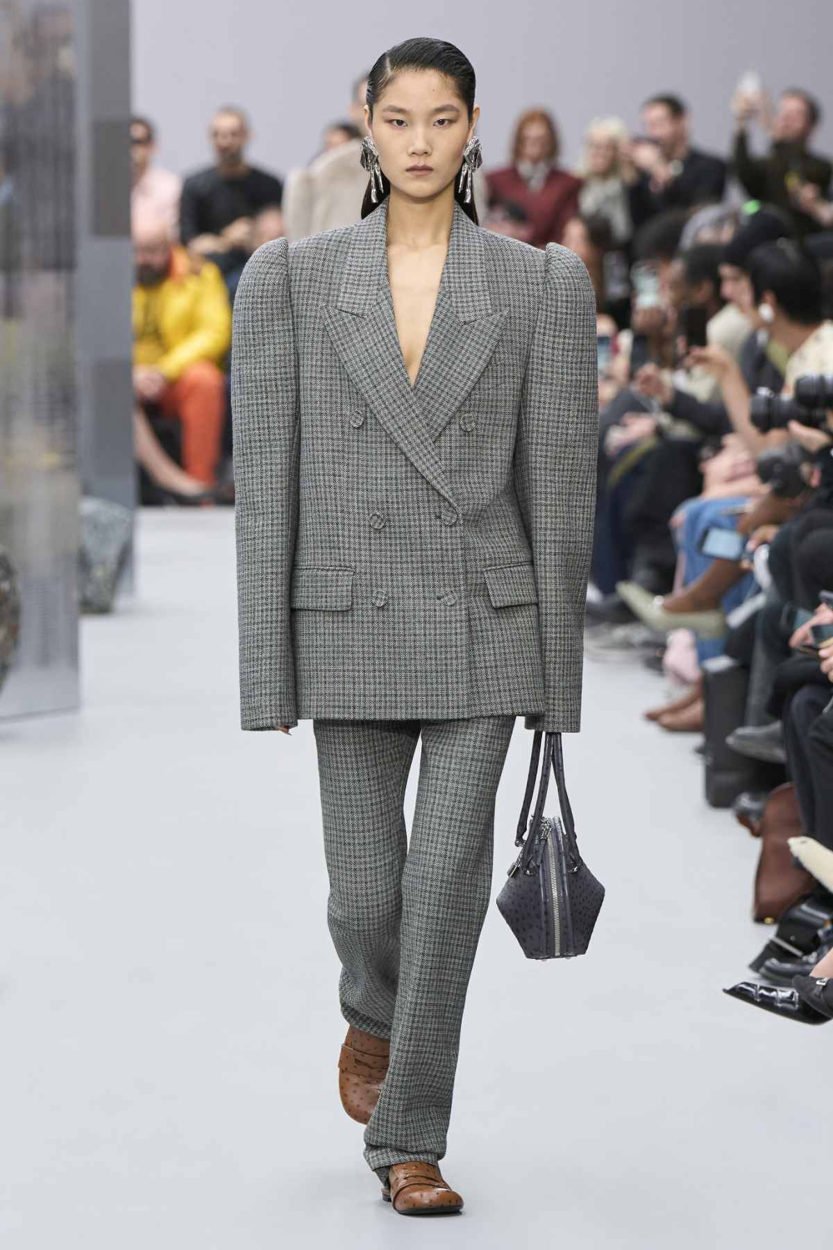 Acne Studios Presents Its New Fall Winter 2025 Womenswear Collection