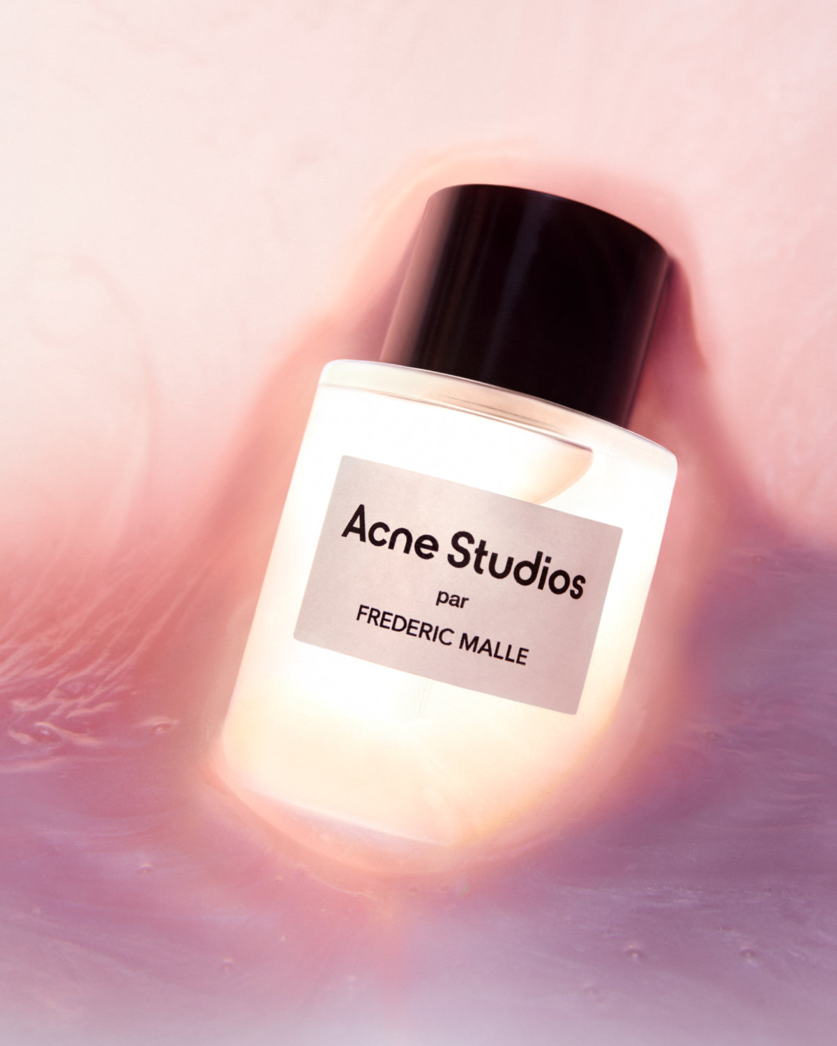 Acne Studios By Frédéric Malle - Intersection Of Fashion, Perfumery And Art