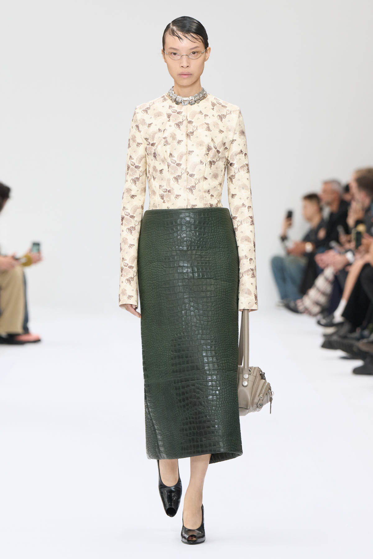 Acne Studios Presents Its New Spring/Summer 2025 Womenswear Collection