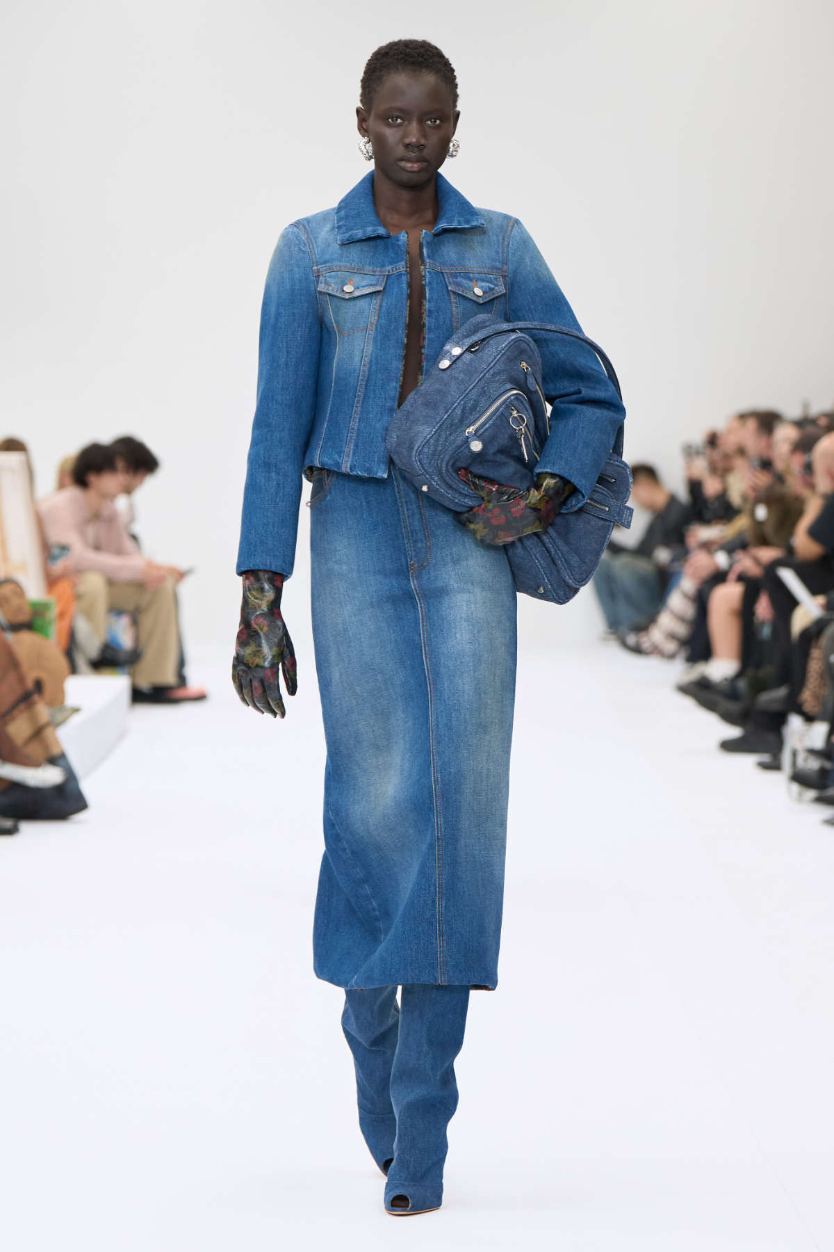 Acne Studios Presents Its New Spring/Summer 2025 Womenswear Collection