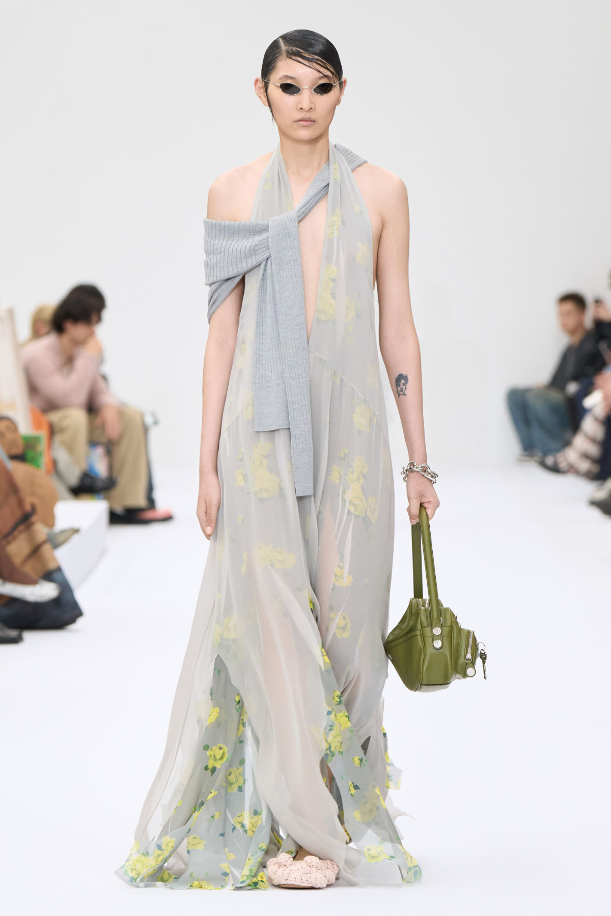 Acne Studios Presents Its New Spring/Summer 2025 Womenswear Collection