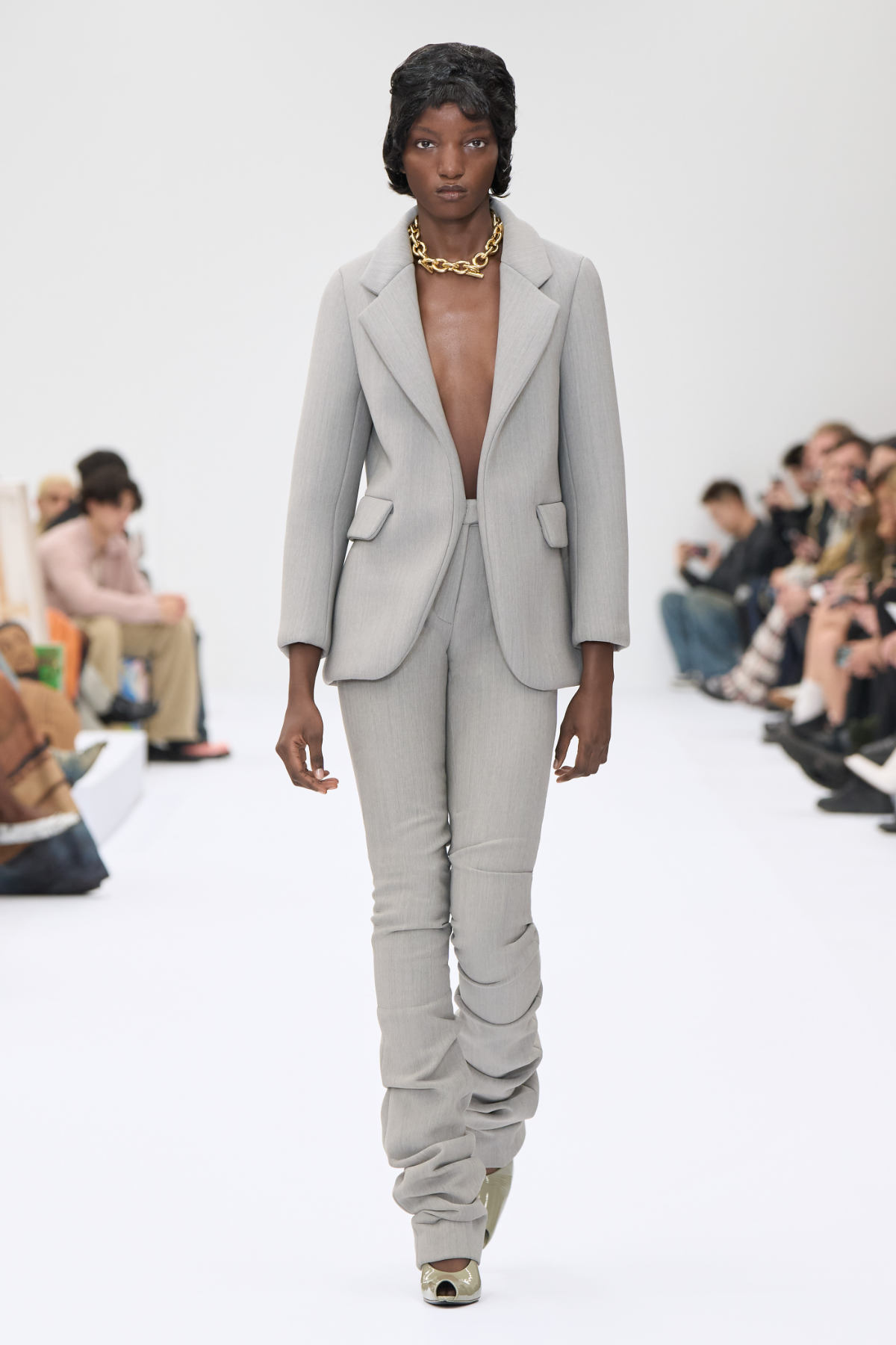 Acne Studios Presents Its New Spring/Summer 2025 Womenswear Collection