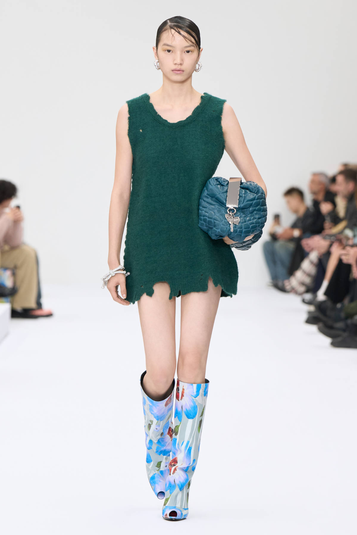 Acne Studios Presents Its New Spring/Summer 2025 Womenswear Collection