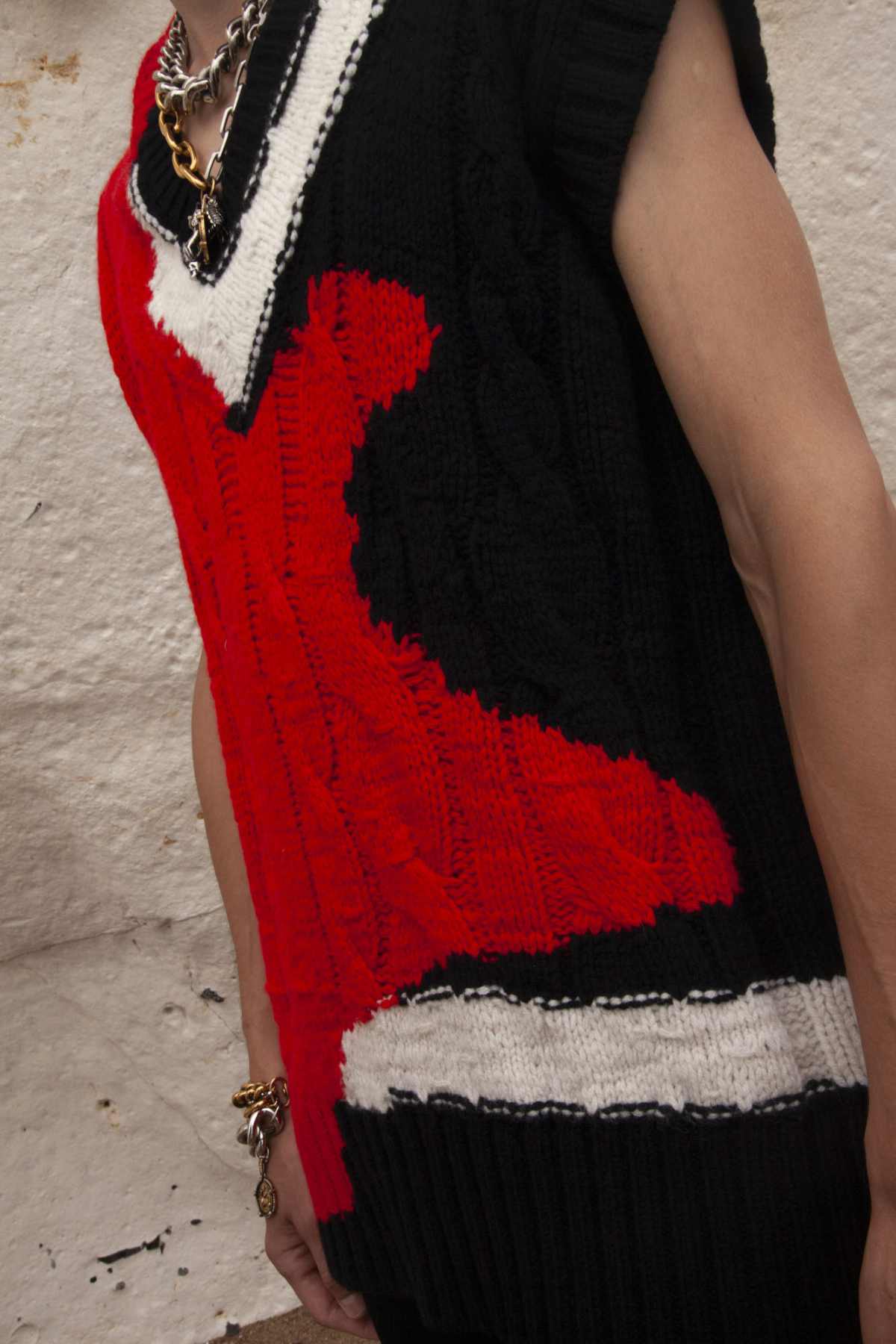 Alexander McQueen Presents New Ideas With Its Hybrid Knitwear