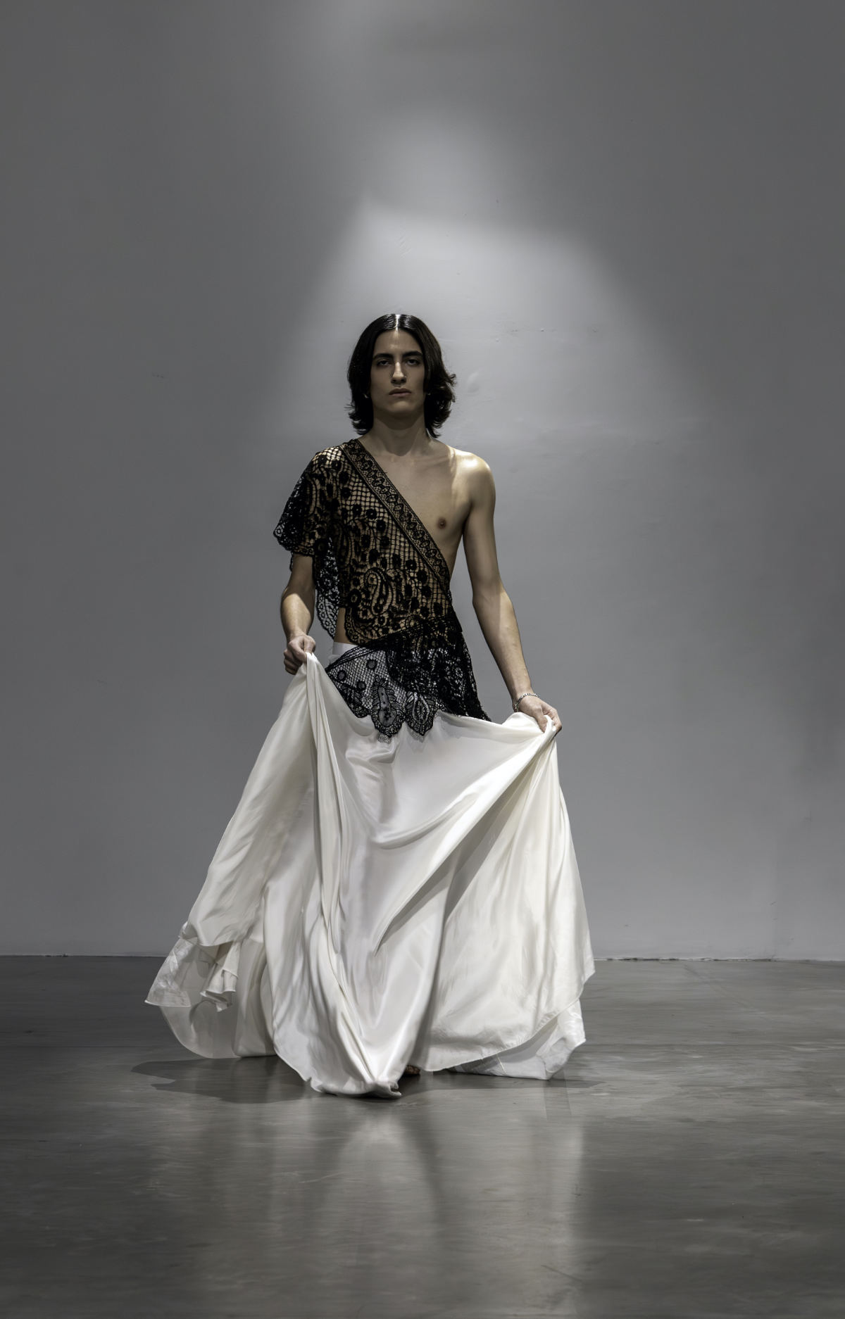 Aelis Presents Its New Haute Couture Spring/Summer 2025 Collection - Kindness, Sensitivity, Fragilit