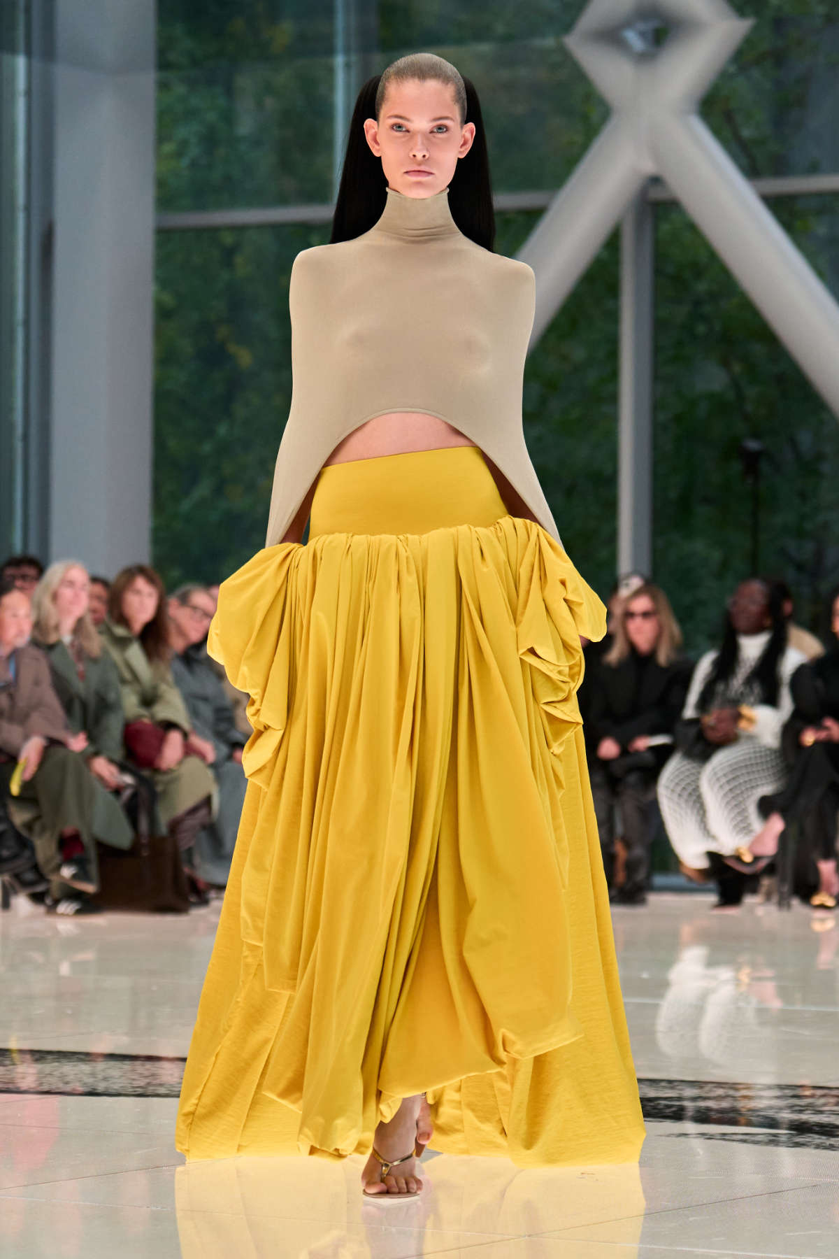 Alaïa Winter Spring 2026: Sculptural Luxury Redefined