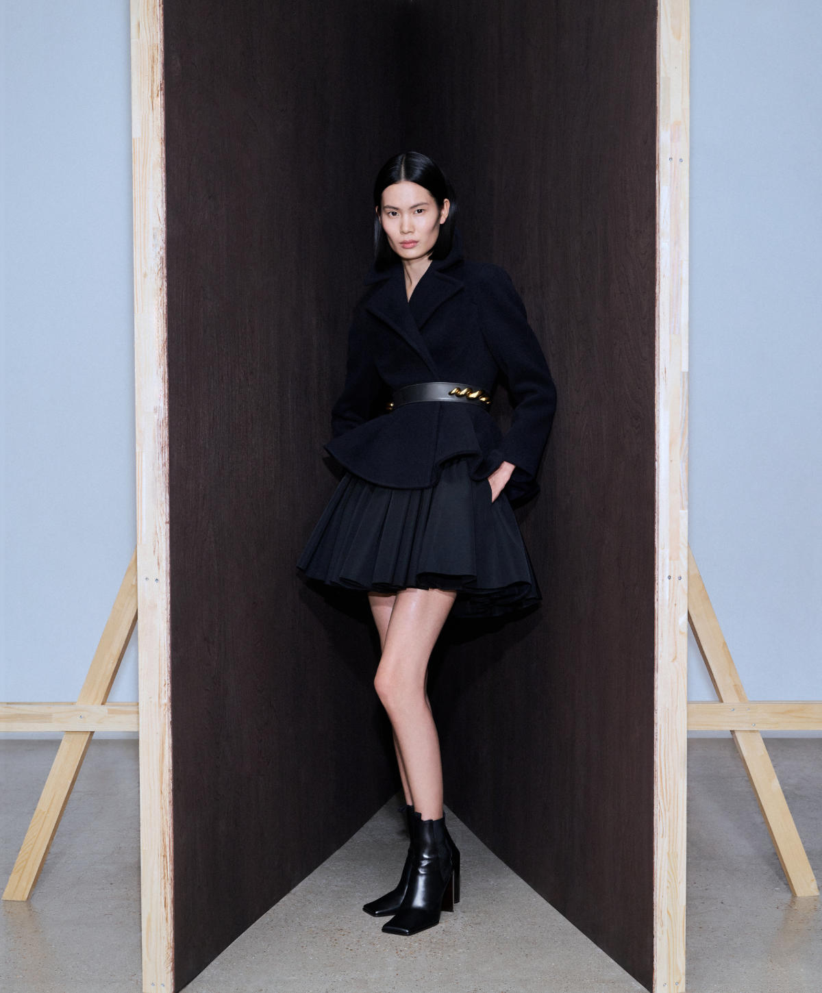 Alaïa Winter Spring 26 Archetypes: The Art Of Sculptural Femininity