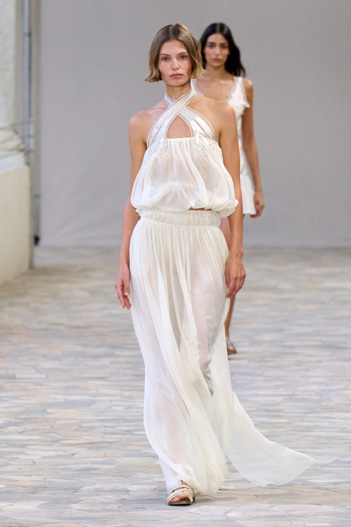 Alberta Ferretti Presents Its New Spring Summer 2025 Collection - Lightness Of Being