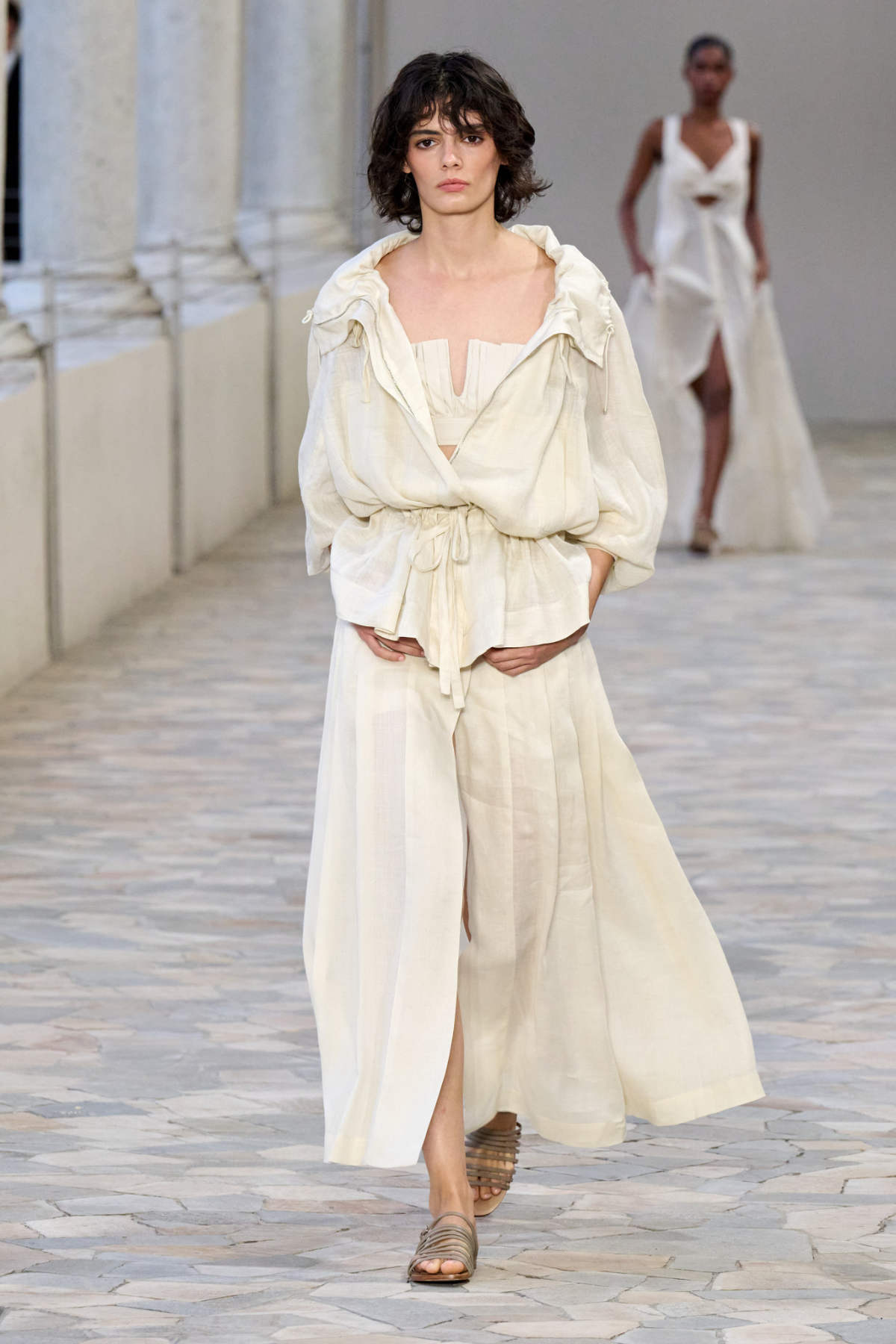 Alberta Ferretti Presents Its New Spring Summer 2025 Collection - Lightness Of Being