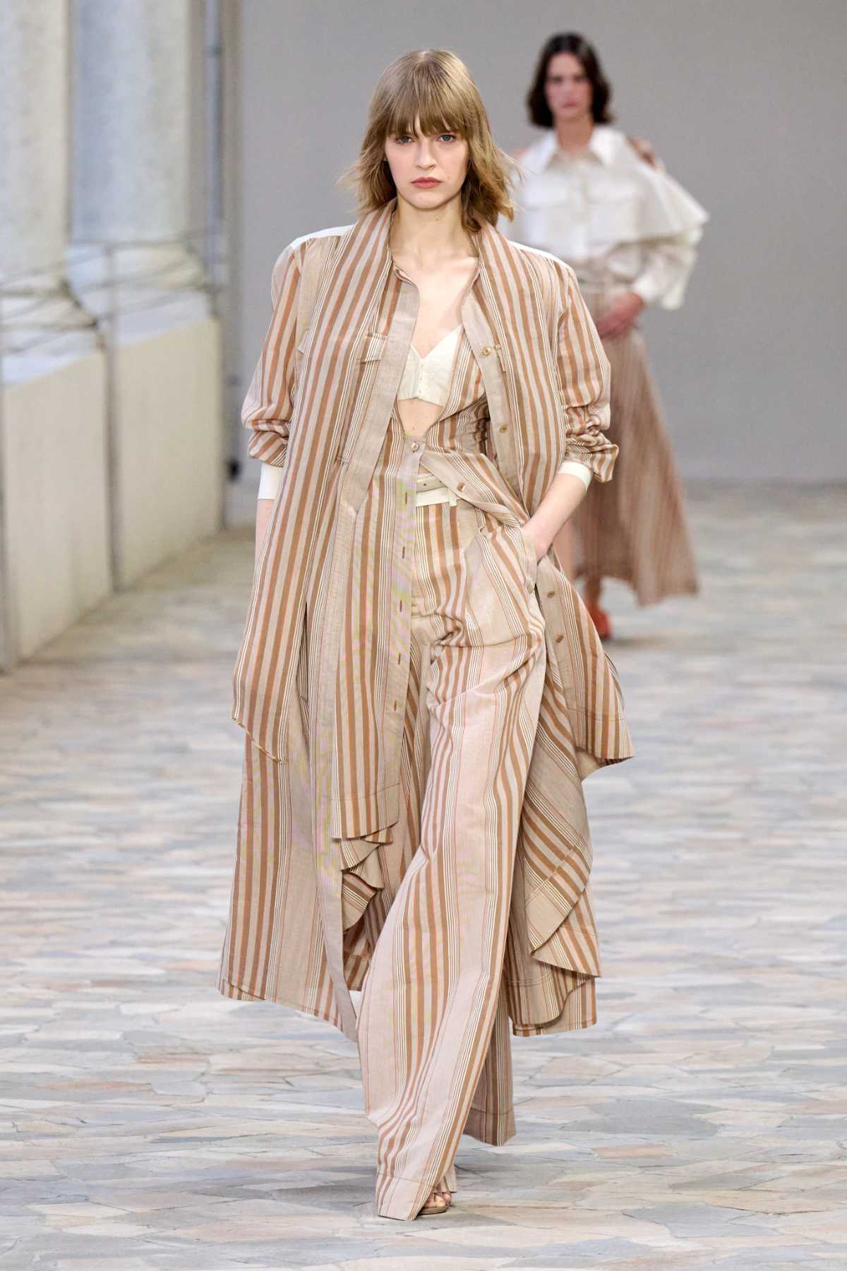 Alberta Ferretti Presents Its New Spring Summer 2025 Collection - Lightness Of Being