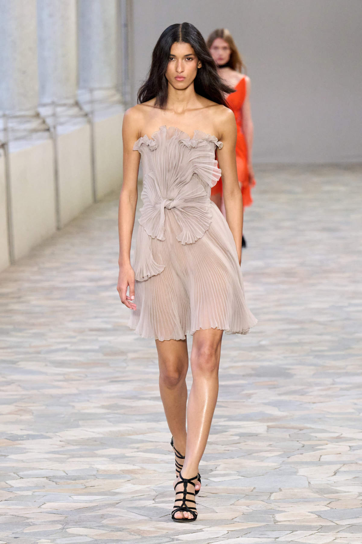 Alberta Ferretti Presents Its New Spring Summer 2025 Collection - Lightness Of Being