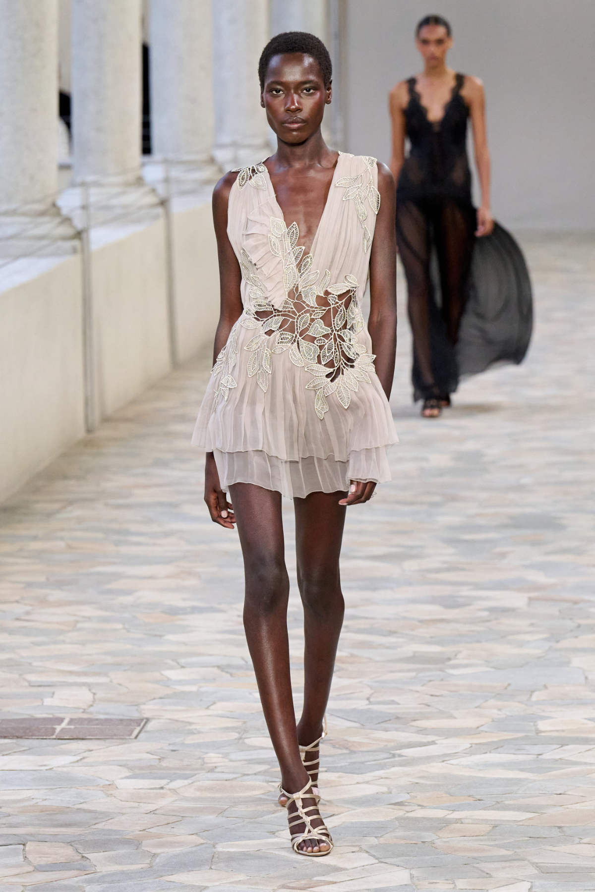 Alberta Ferretti Presents Its New Spring Summer 2025 Collection - Lightness Of Being