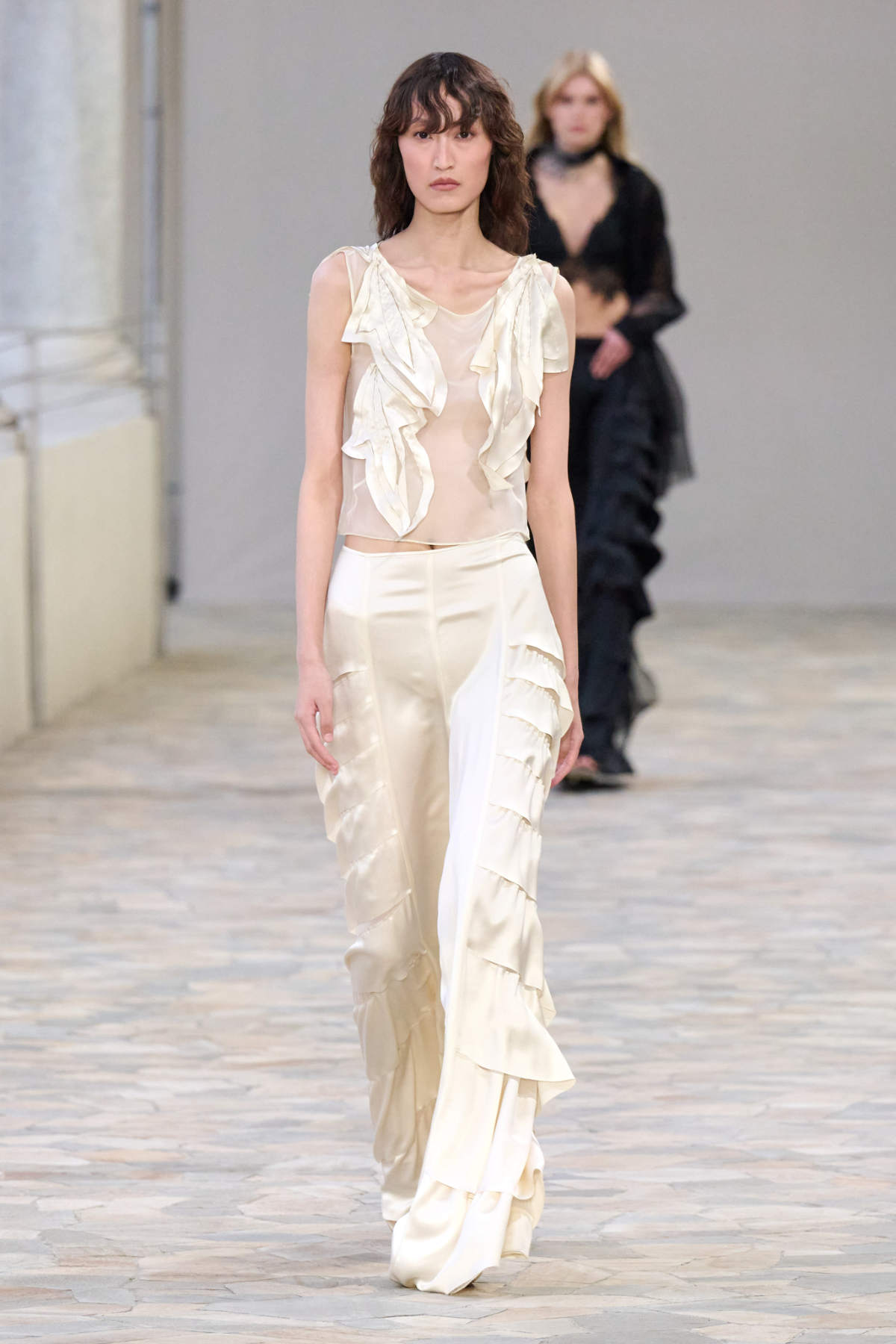 Alberta Ferretti Presents Its New Spring Summer 2025 Collection - Lightness Of Being