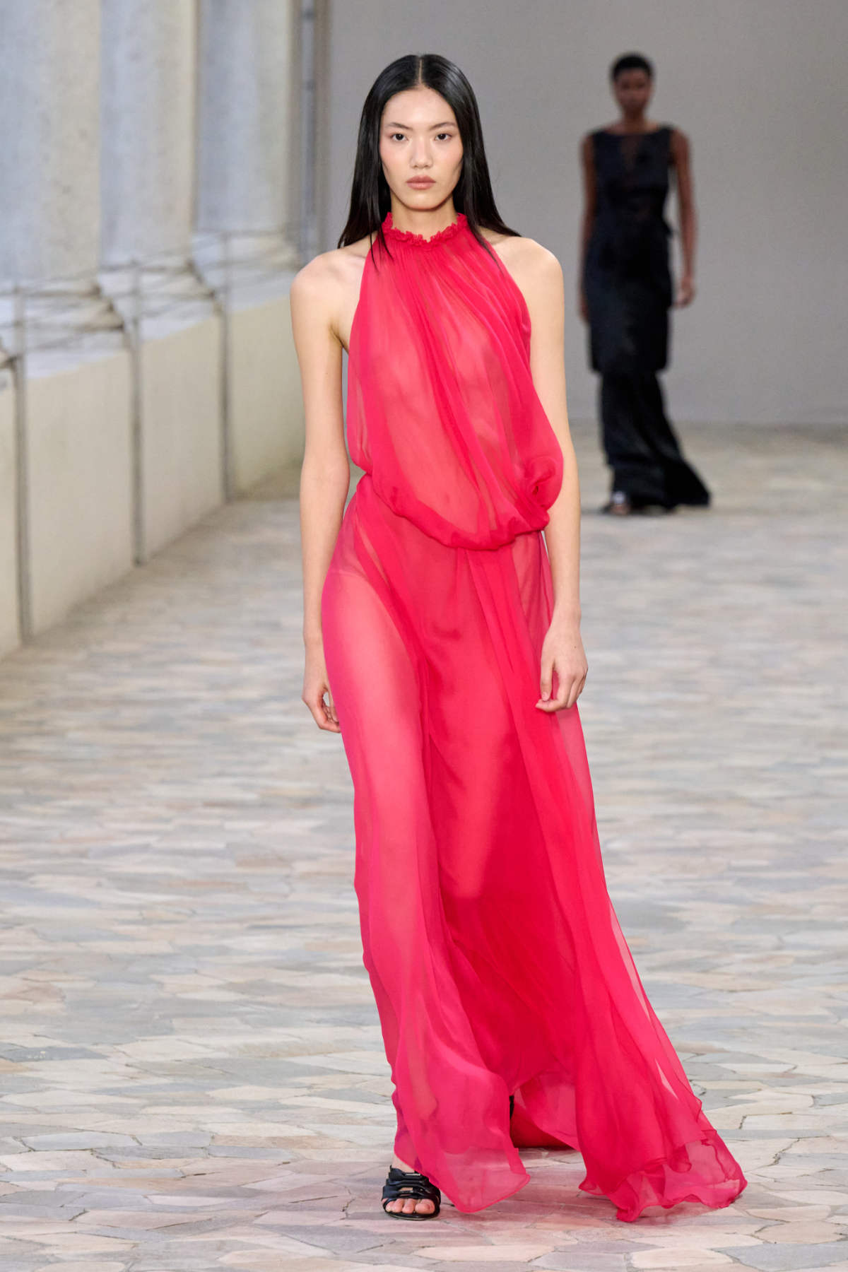 Alberta Ferretti Presents Its New Spring Summer 2025 Collection - Lightness Of Being