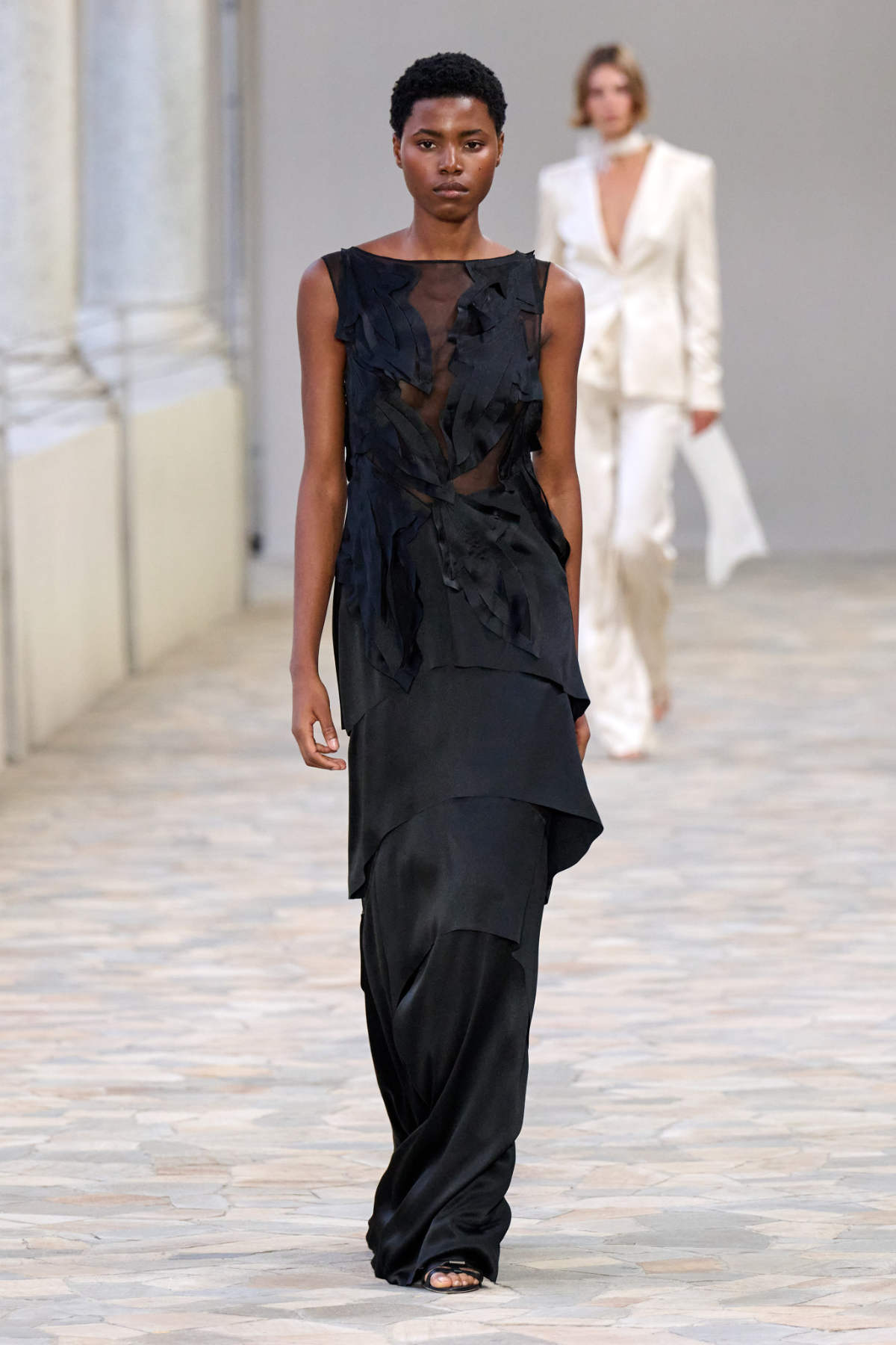 Alberta Ferretti Presents Its New Spring Summer 2025 Collection - Lightness Of Being