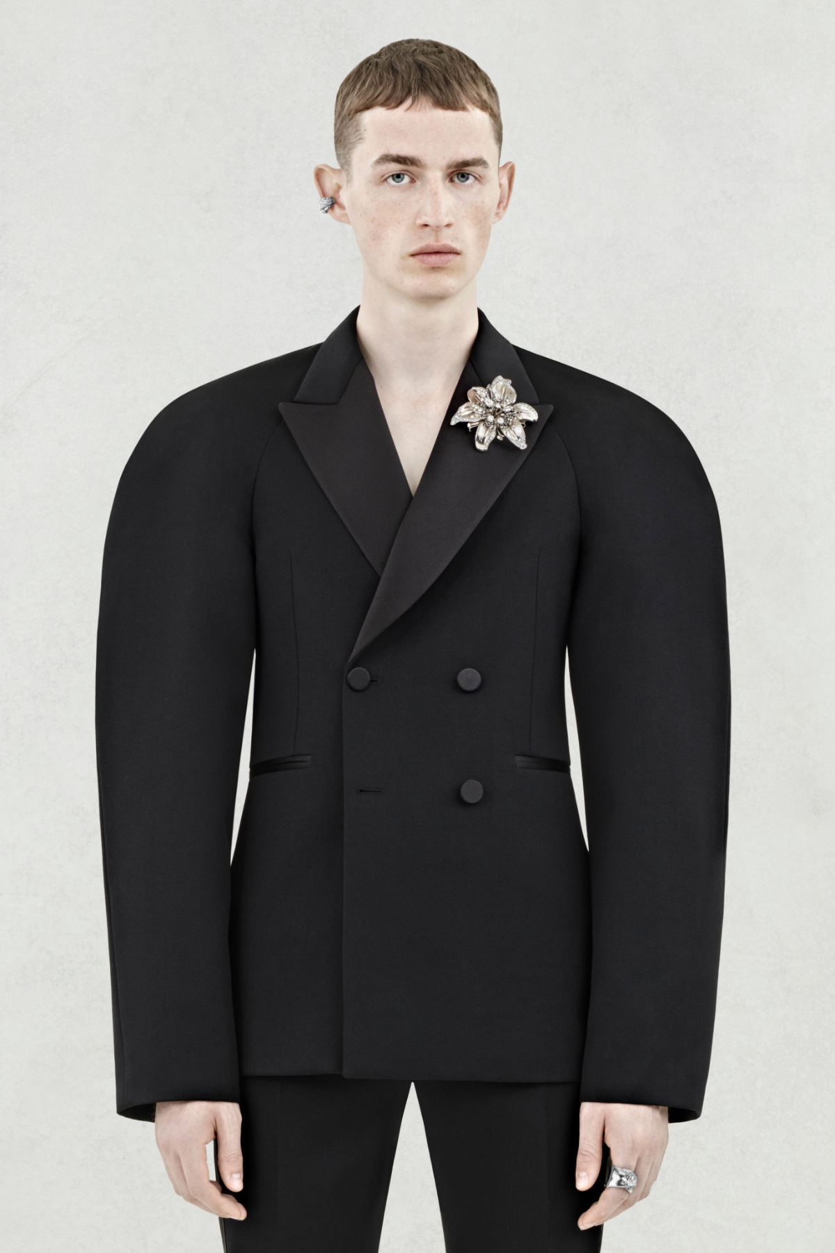 Alexander McQueen Presents Its New Spring Summer 2024 Menswear Collection