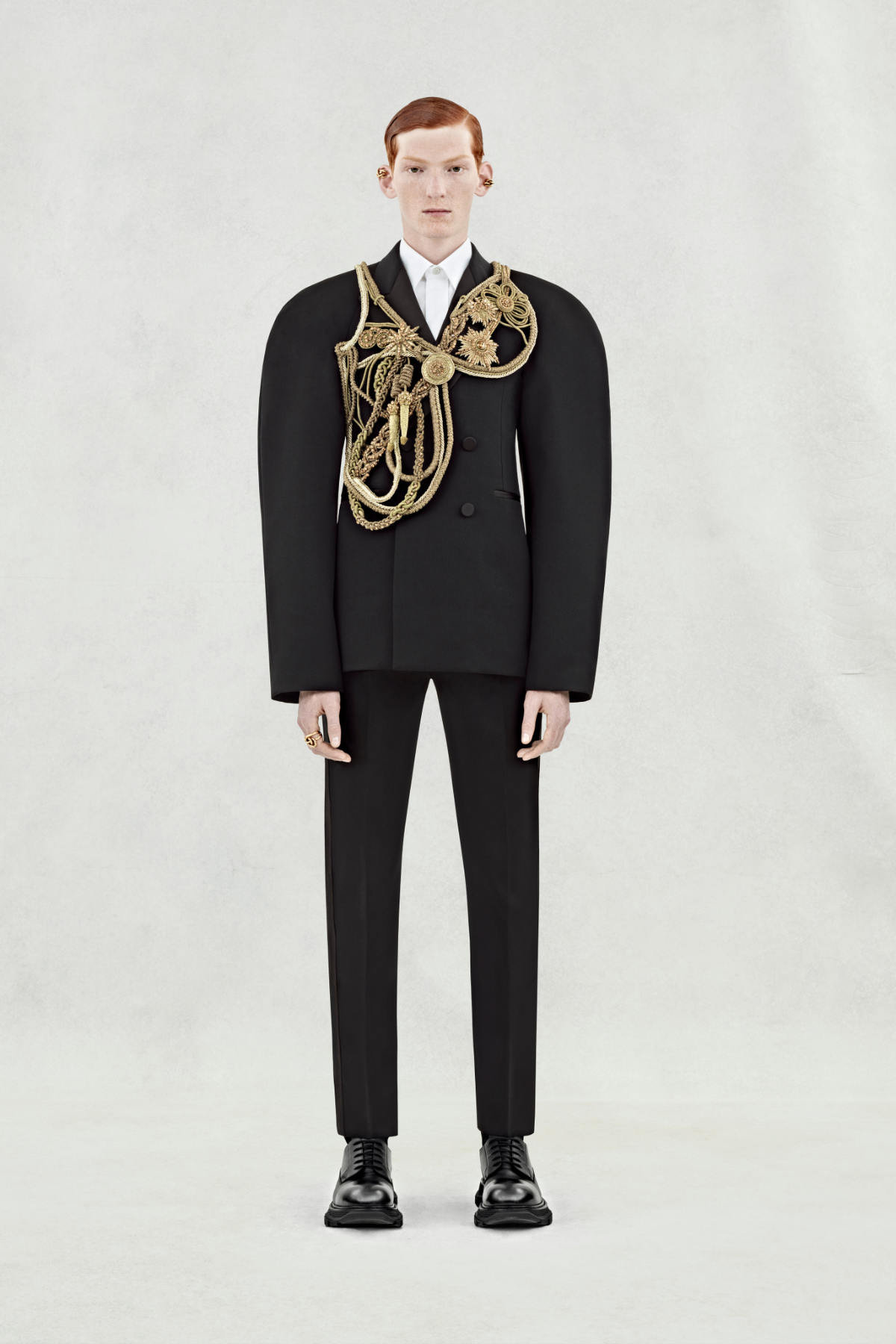 Alexander McQueen Presents Its New Spring Summer 2024 Menswear Collection