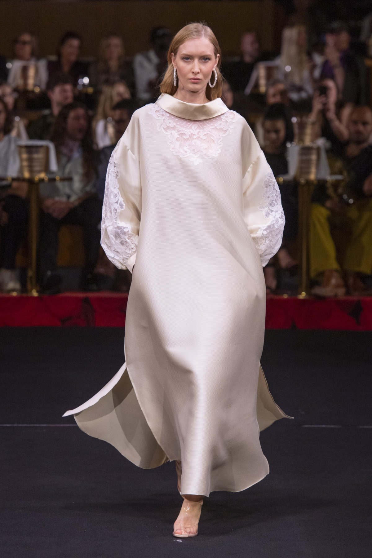 Alexis Mabille Presents His New Haute Couture Fall-Winter 2024-2025 Collection: Champagne