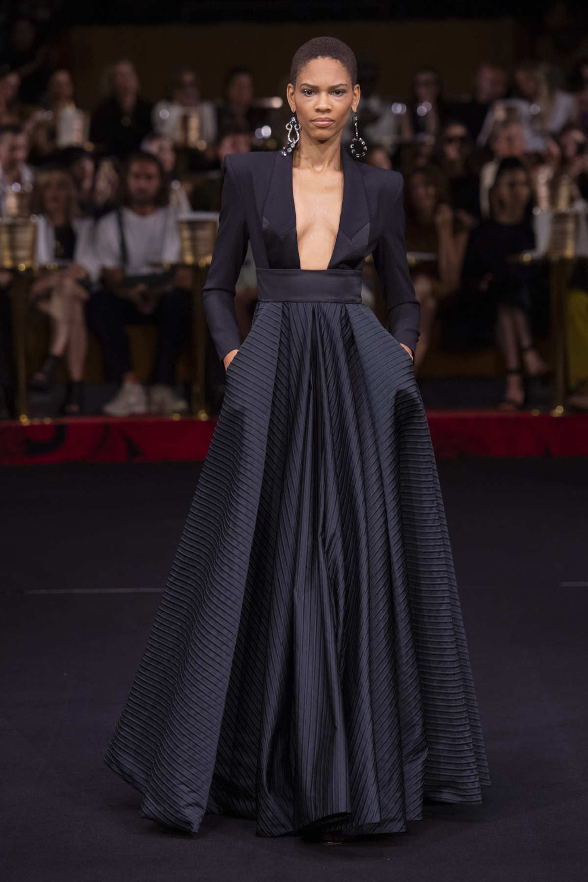 Alexis Mabille Presents His New Haute Couture Fall-Winter 2024-2025 Collection: Champagne