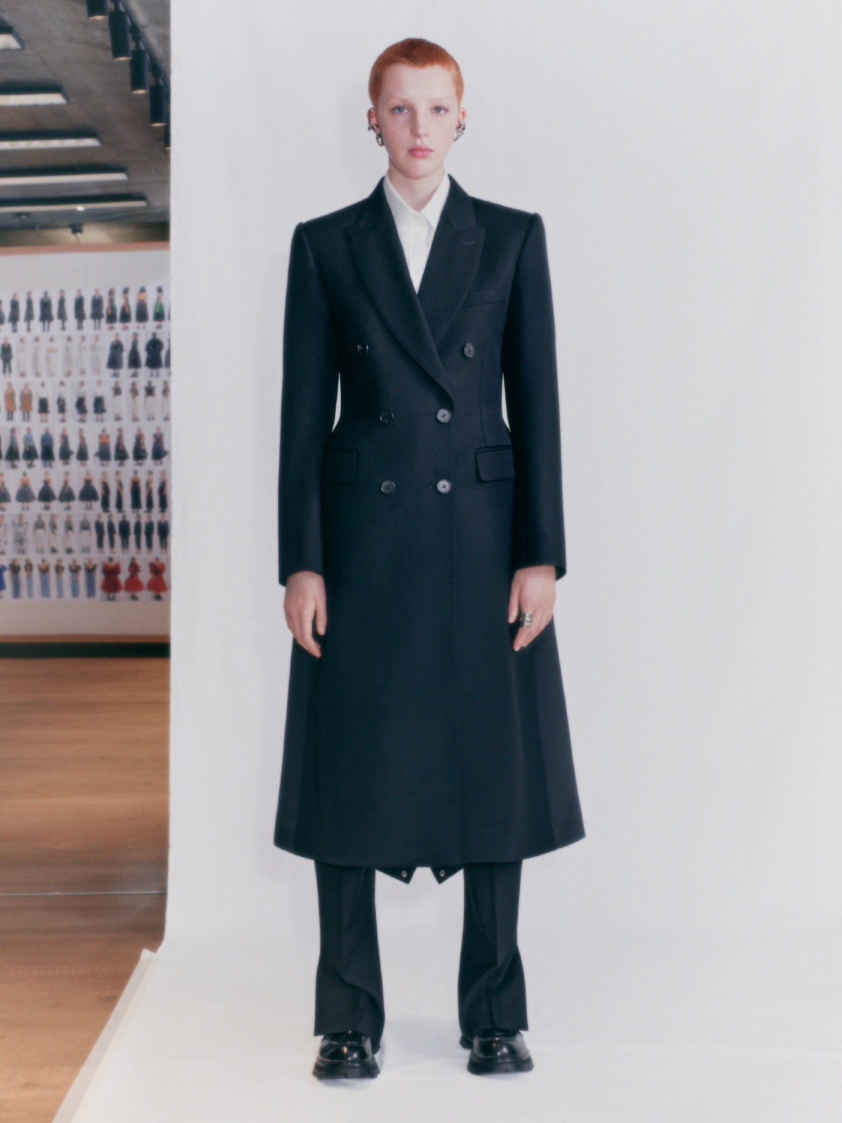 Alexander McQueen Introduces Its New Pre-AW21 Womenswear Collection