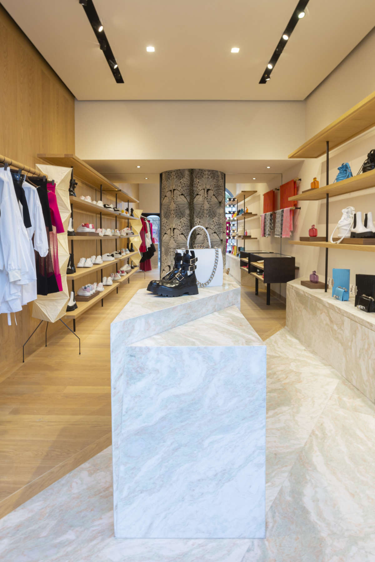 Alexander McQueen: Alexander McQueen Opened Its New Store In Portofino,  Italy - Luxferity