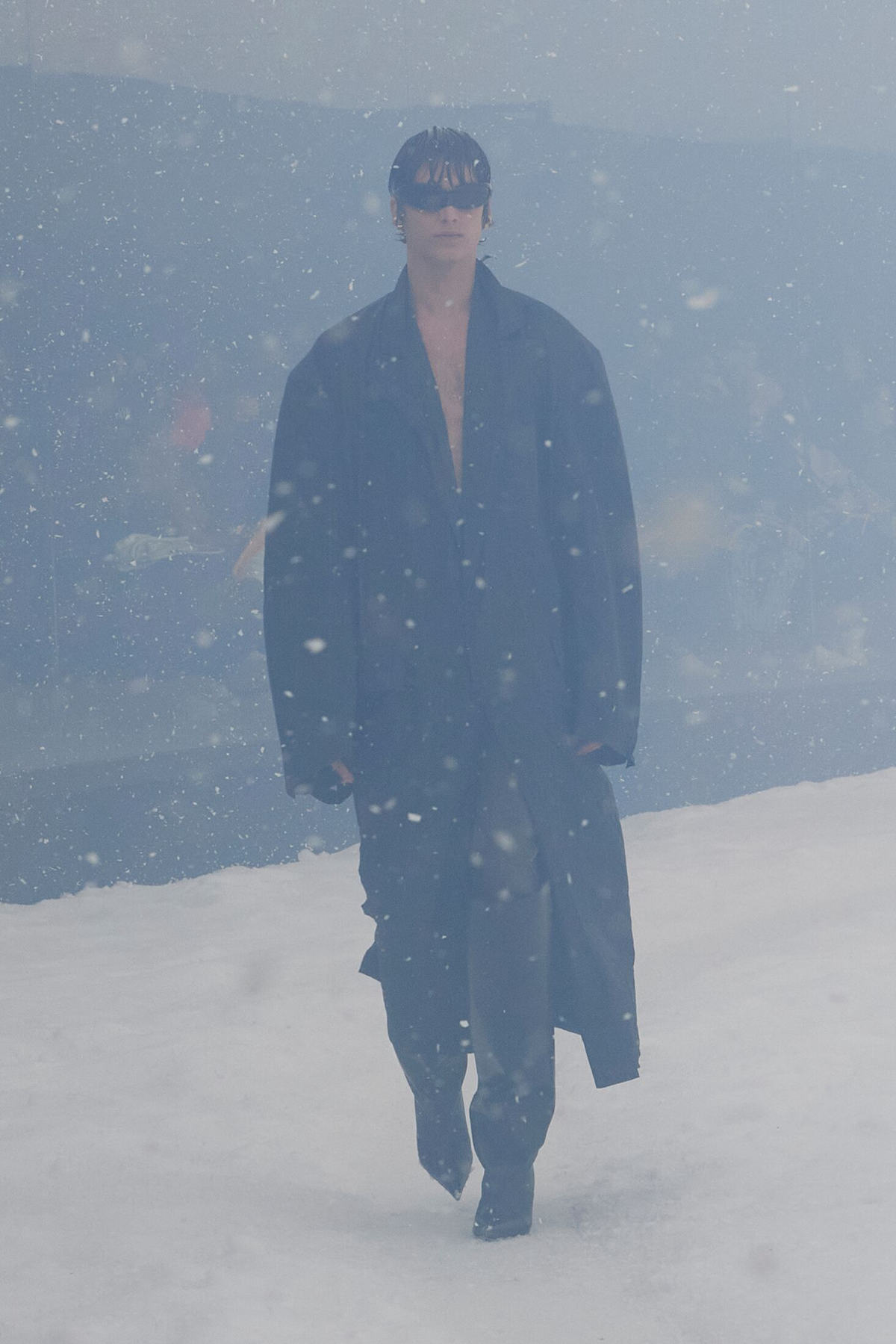Balenciaga Presents Its New Winter 2022 Fashion Collection