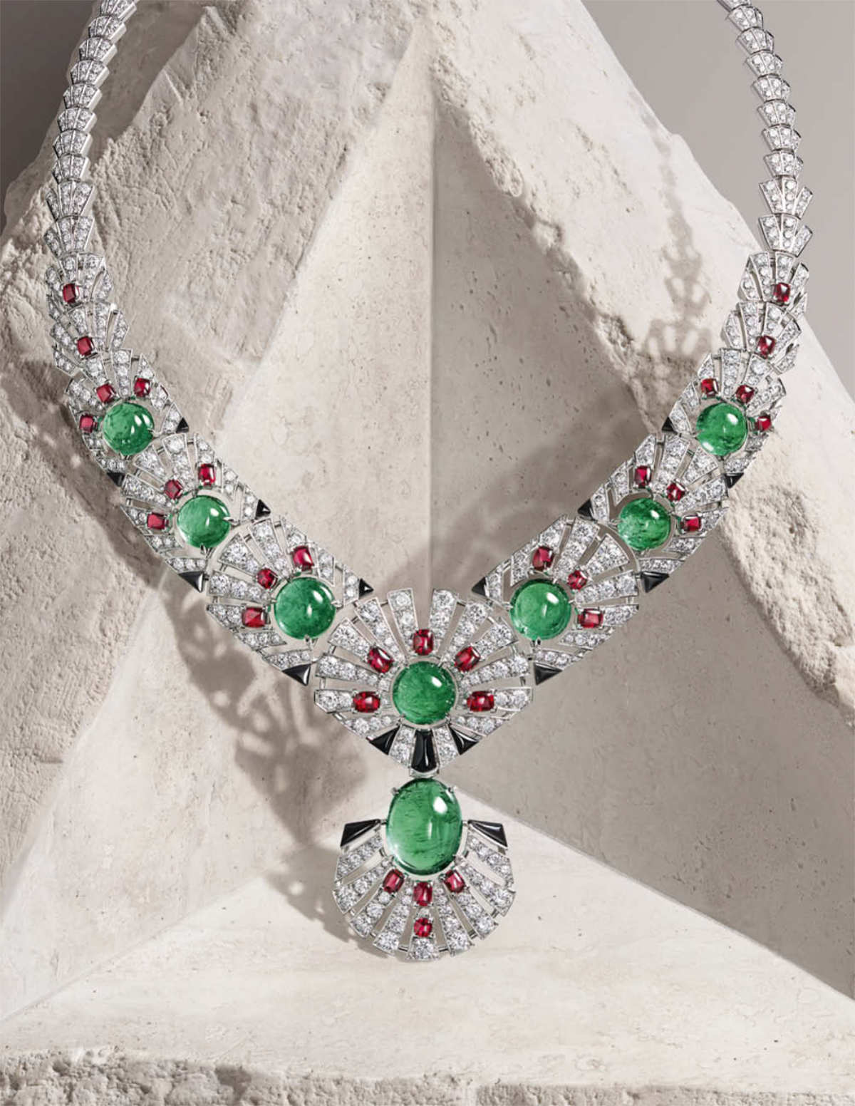 Cartier's High Jewelley Collection: Beautés Du Monde - Chapter 2