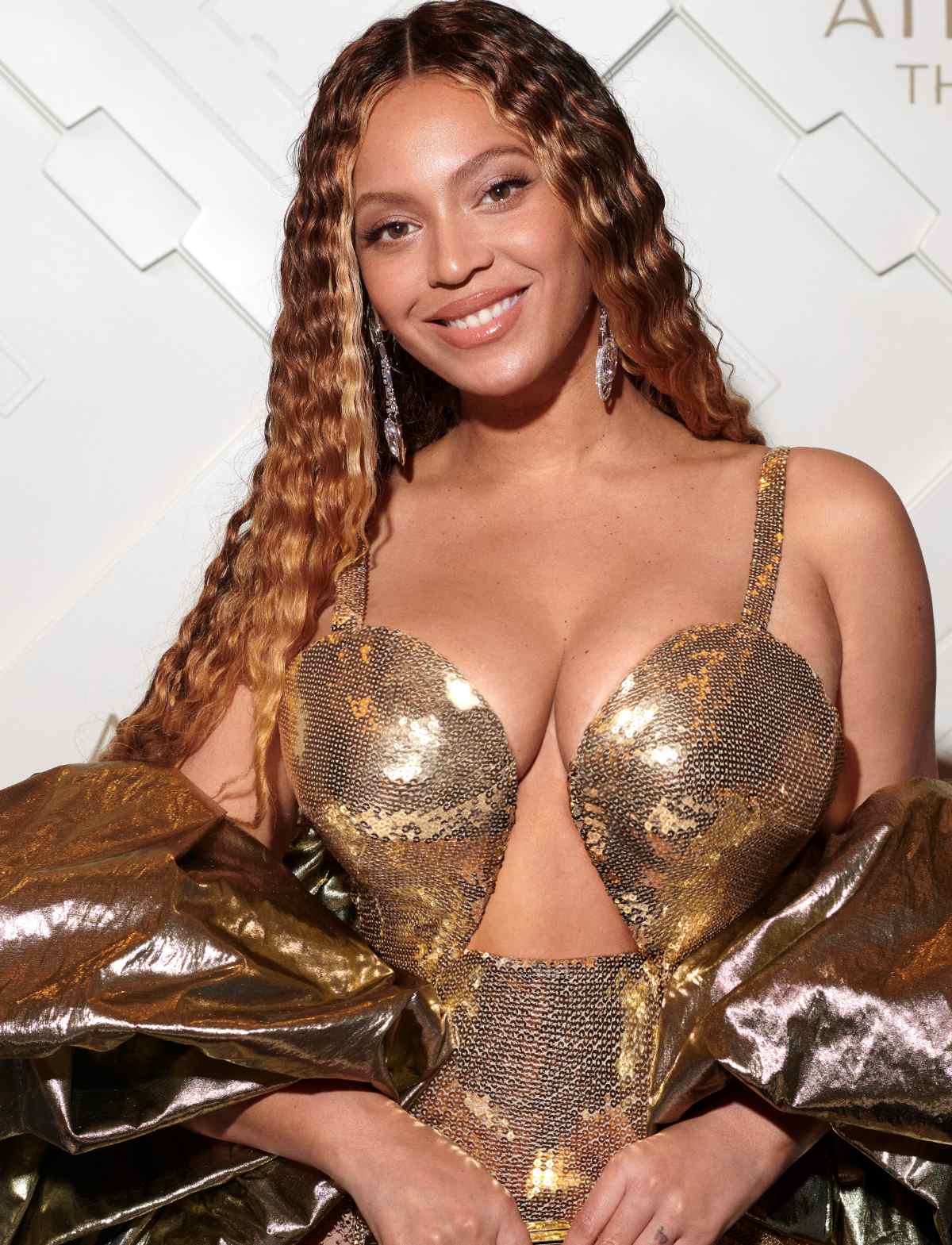 Beyoncé In Custom Messika Pieces