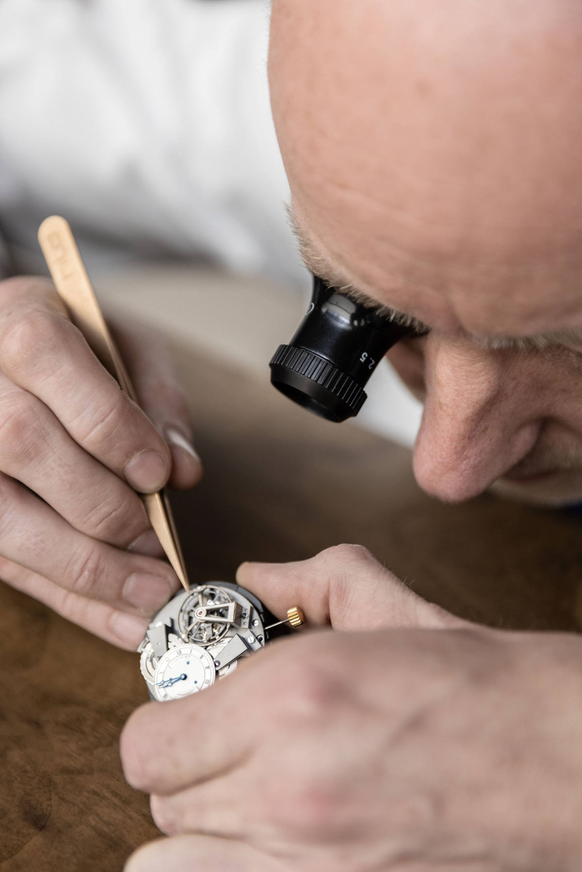 Breguet Continues Its Collaboration With Frieze