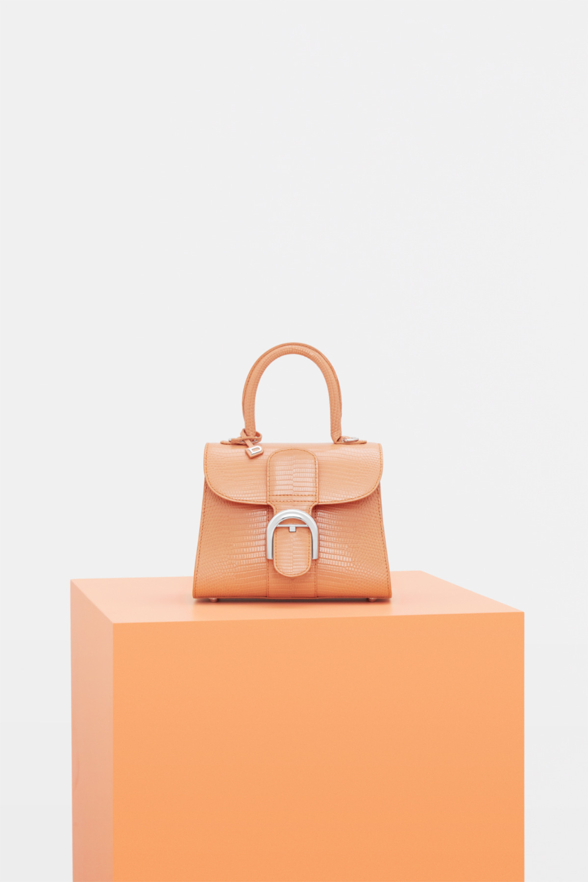 Delvaux: Sorbet Surprise - Delvaux's Ultimate Summer - Luxferity